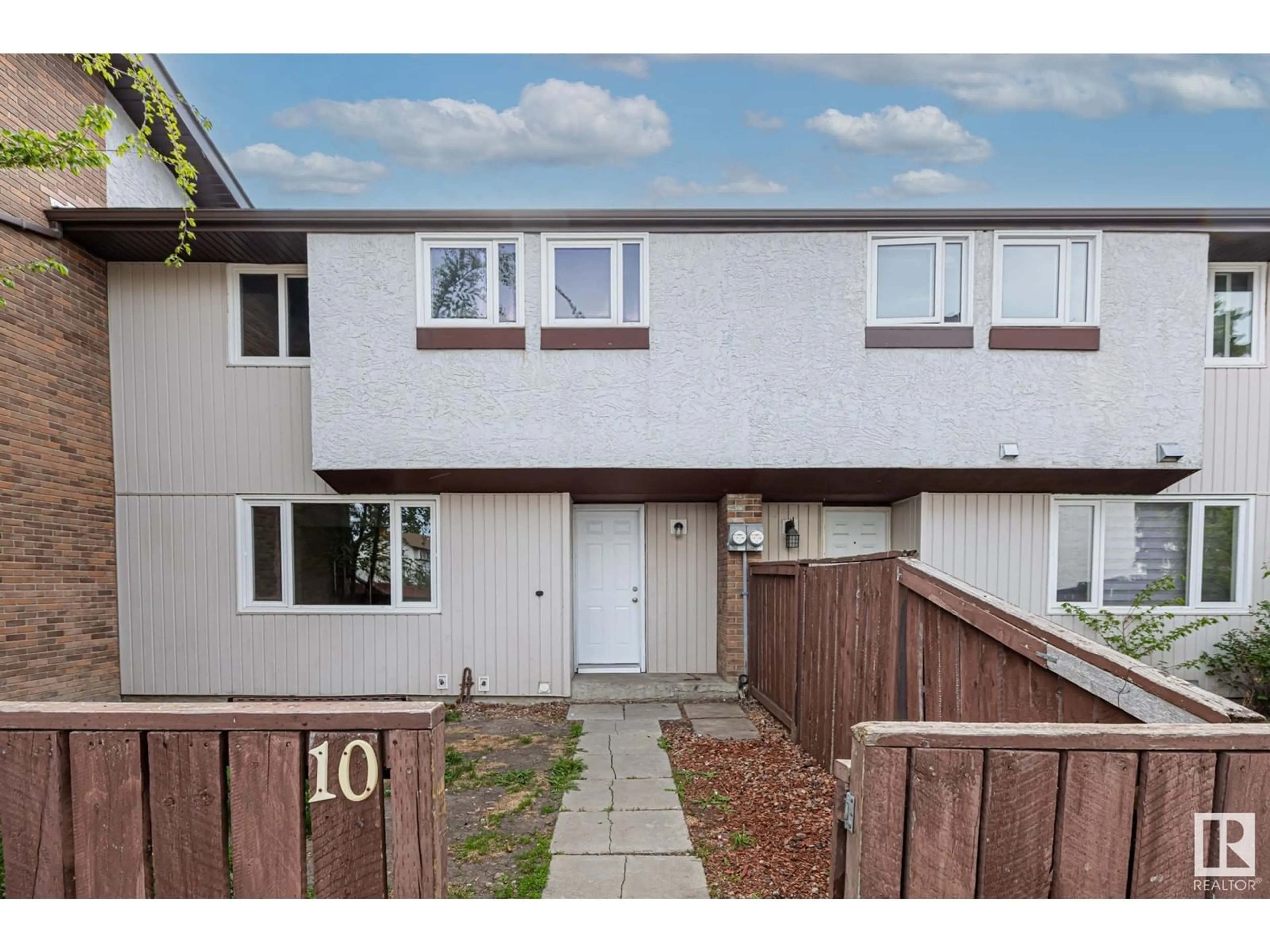 Unknown for #10 - 14320 80 ST, Edmonton Alberta T5C1L6