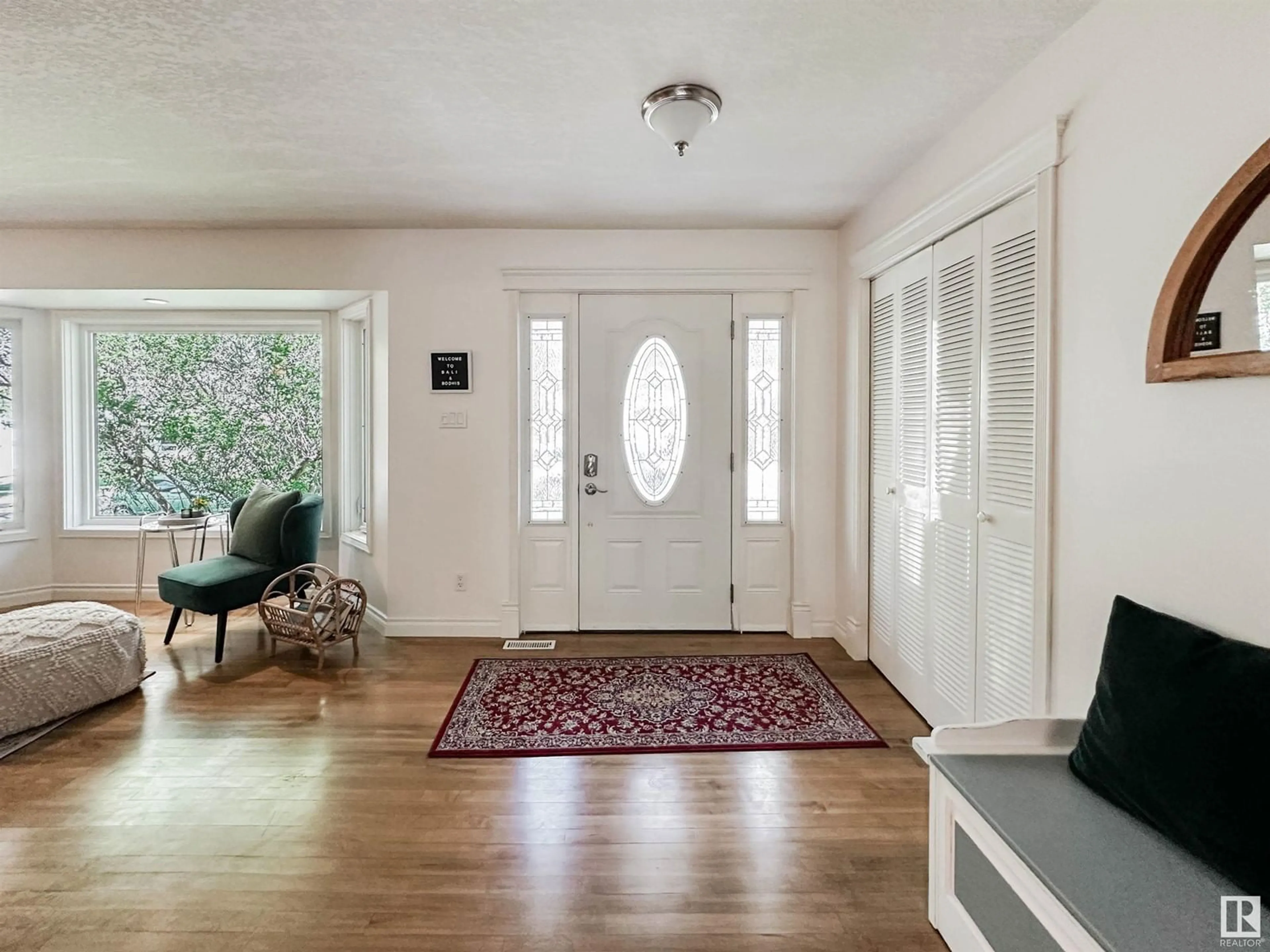 Indoor entryway for 13 BELLEVUE CR, St. Albert Alberta T8N0A5