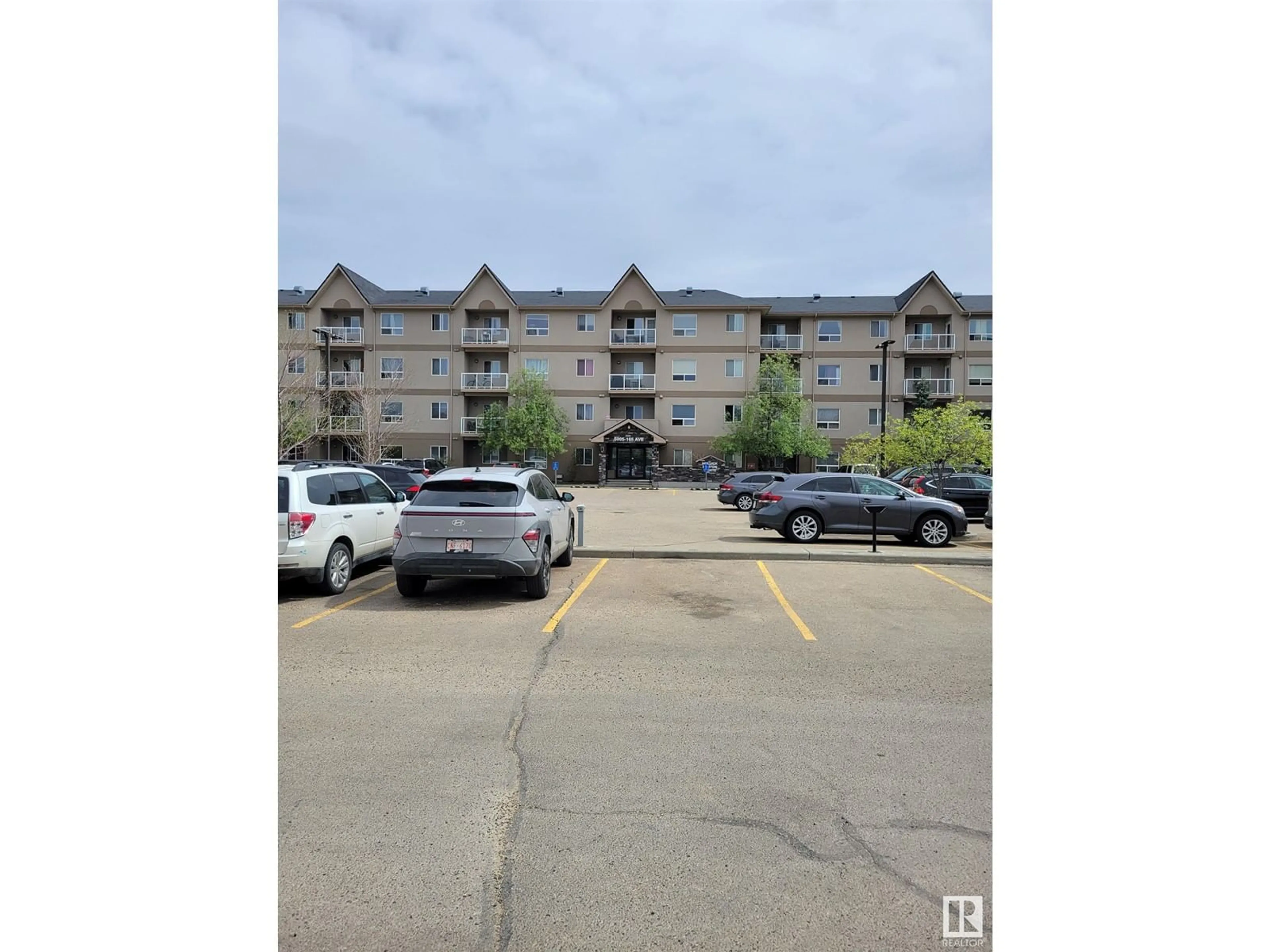 Unknown for 311 - 5005 165 AV, Edmonton Alberta T5Y0L8