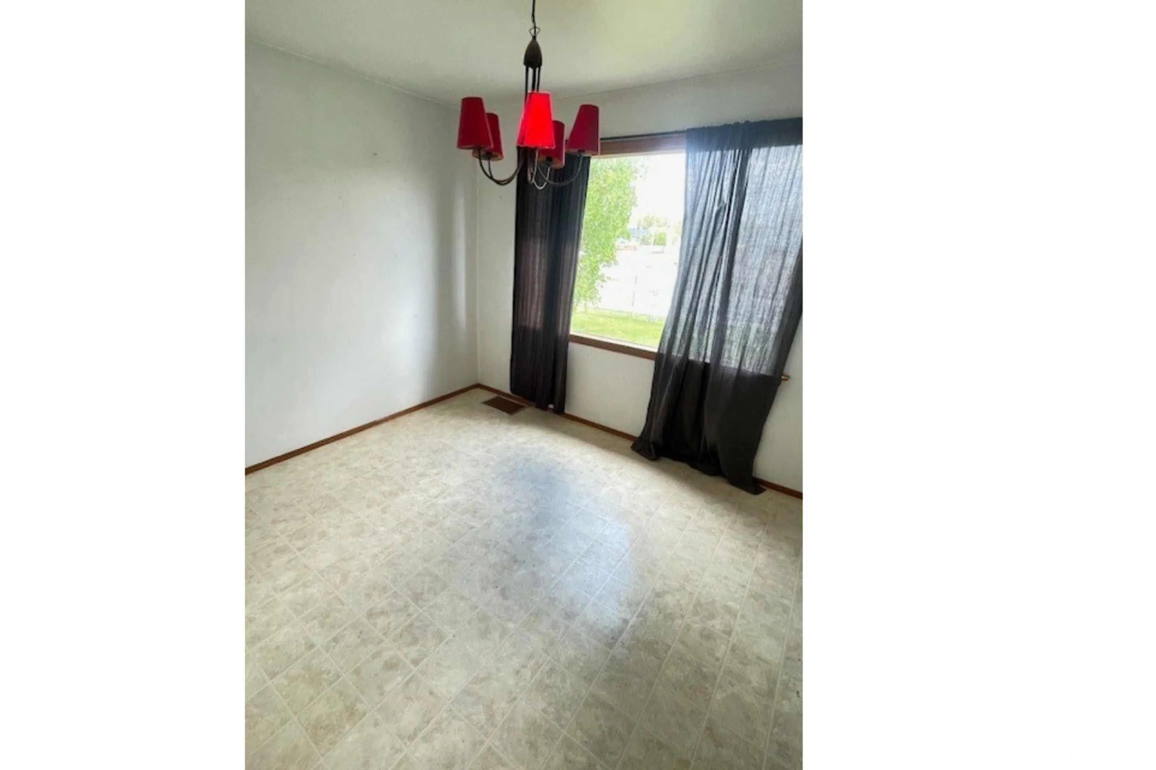 A pic of a room for 8349 82 AV, Edmonton Alberta T6C0Y5