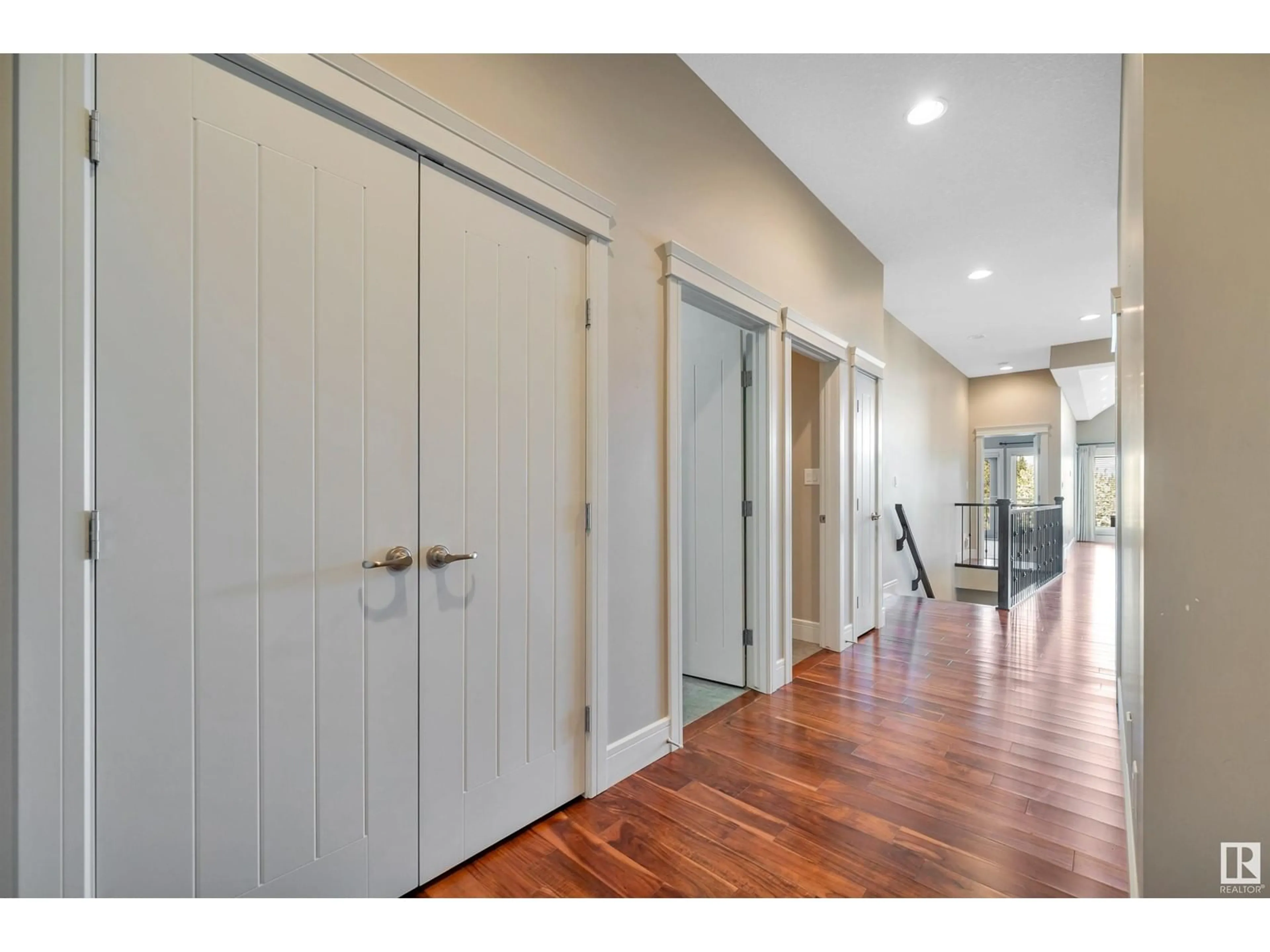 Indoor entryway for #25 - 1030 CONNELLY WY, Edmonton Alberta T6W2G2