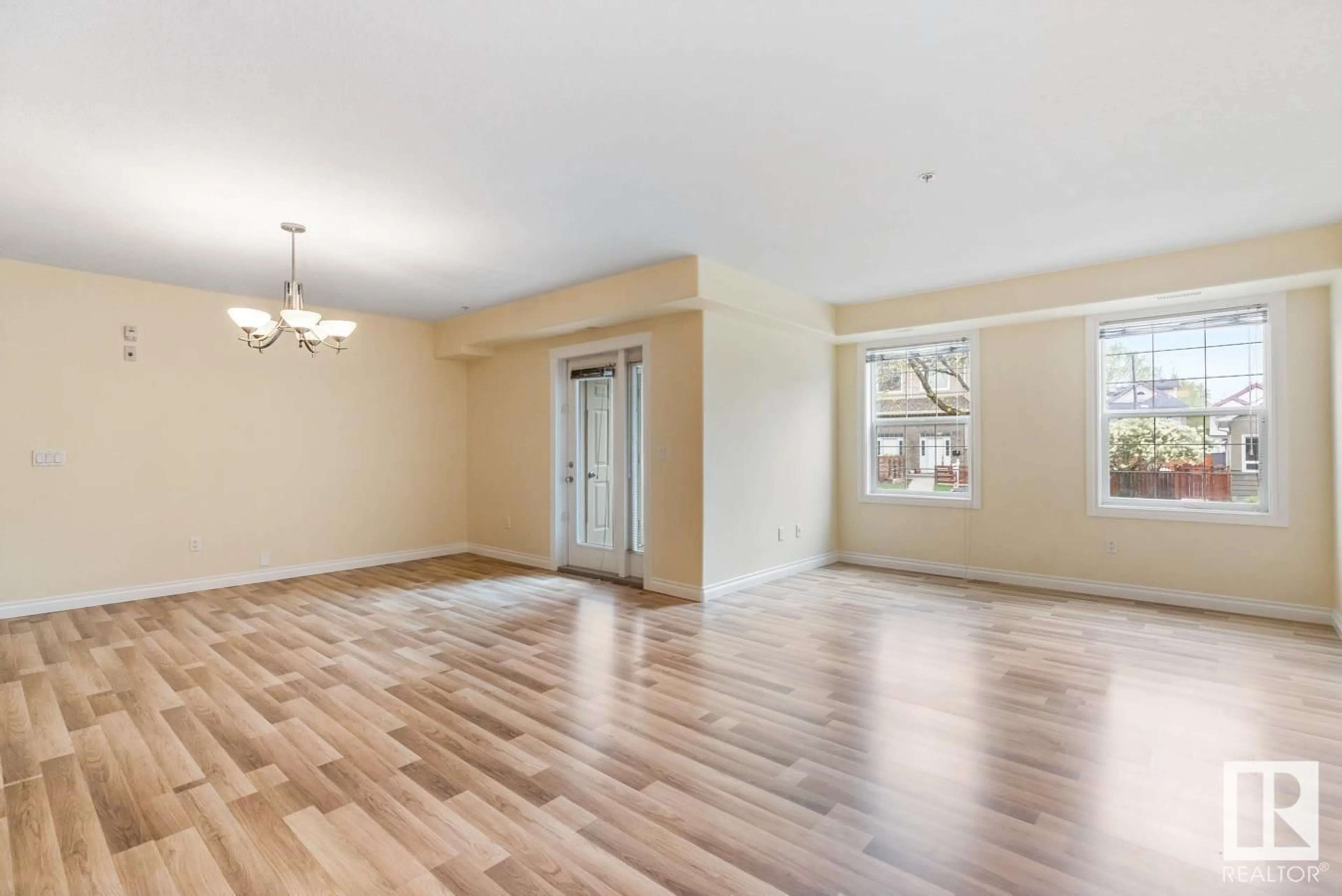 Unknown for #102 - 9739 92 ST, Edmonton Alberta T6C3S3