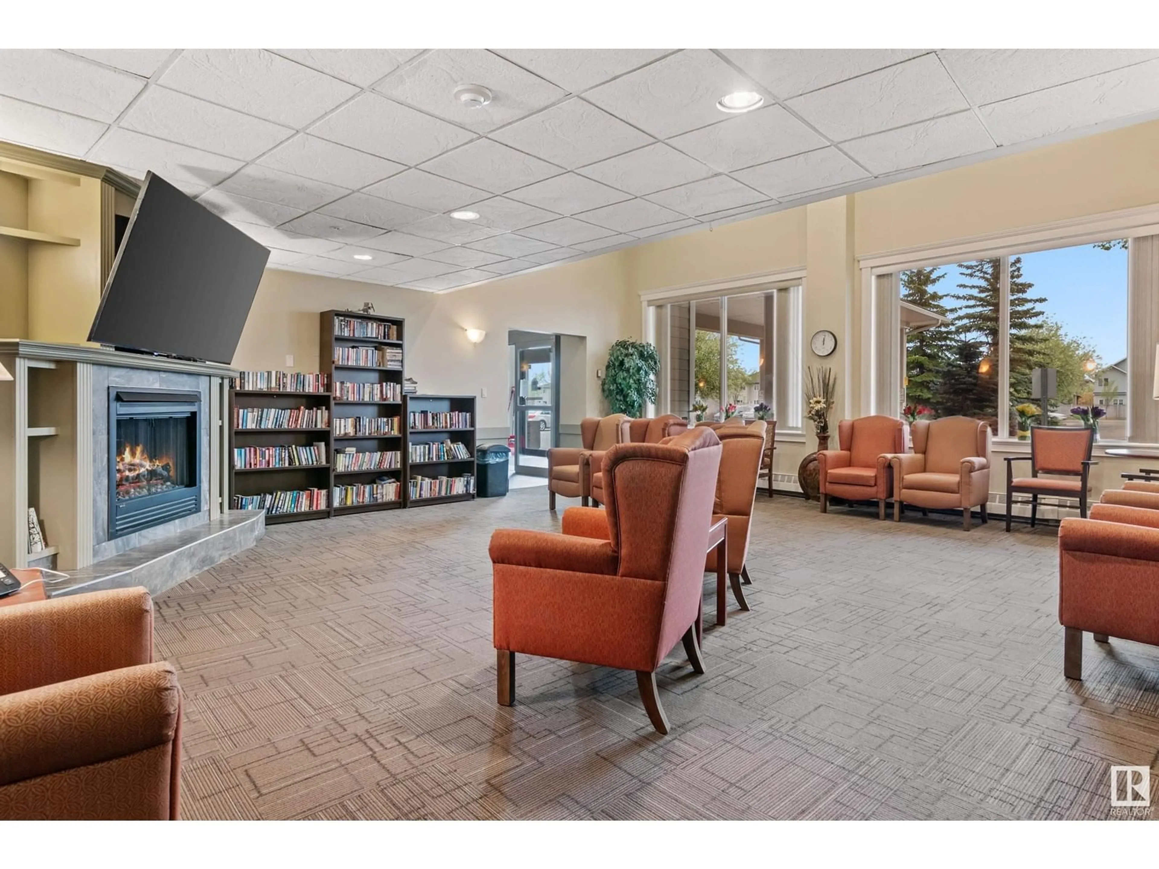 Lobby for 8802 - 319 SOUTHFORT DR, Fort Saskatchewan Alberta T8L4R6
