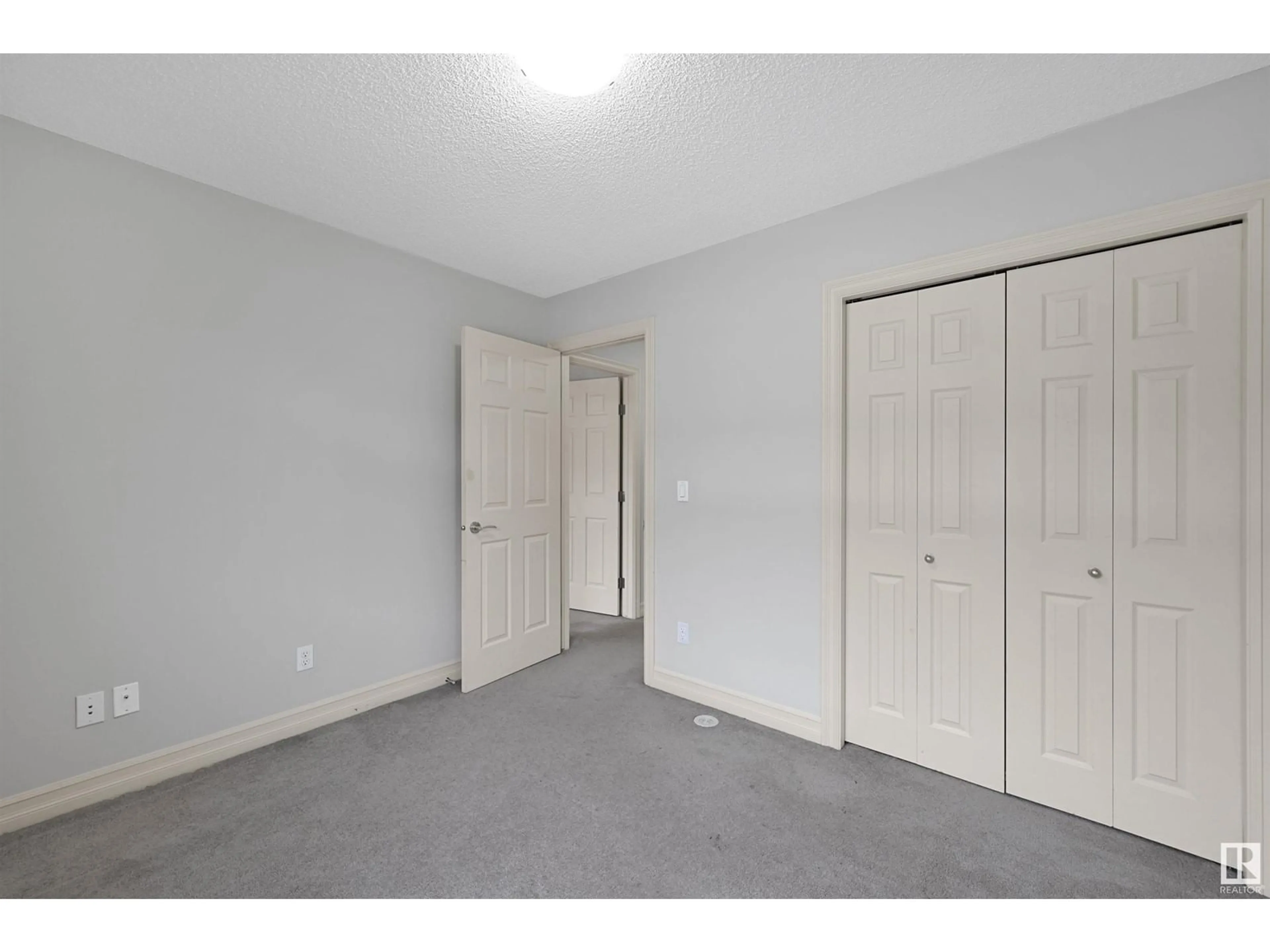 A pic of a room for #113 - 2336 ASPEN TR, Sherwood Park Alberta T8H0J1
