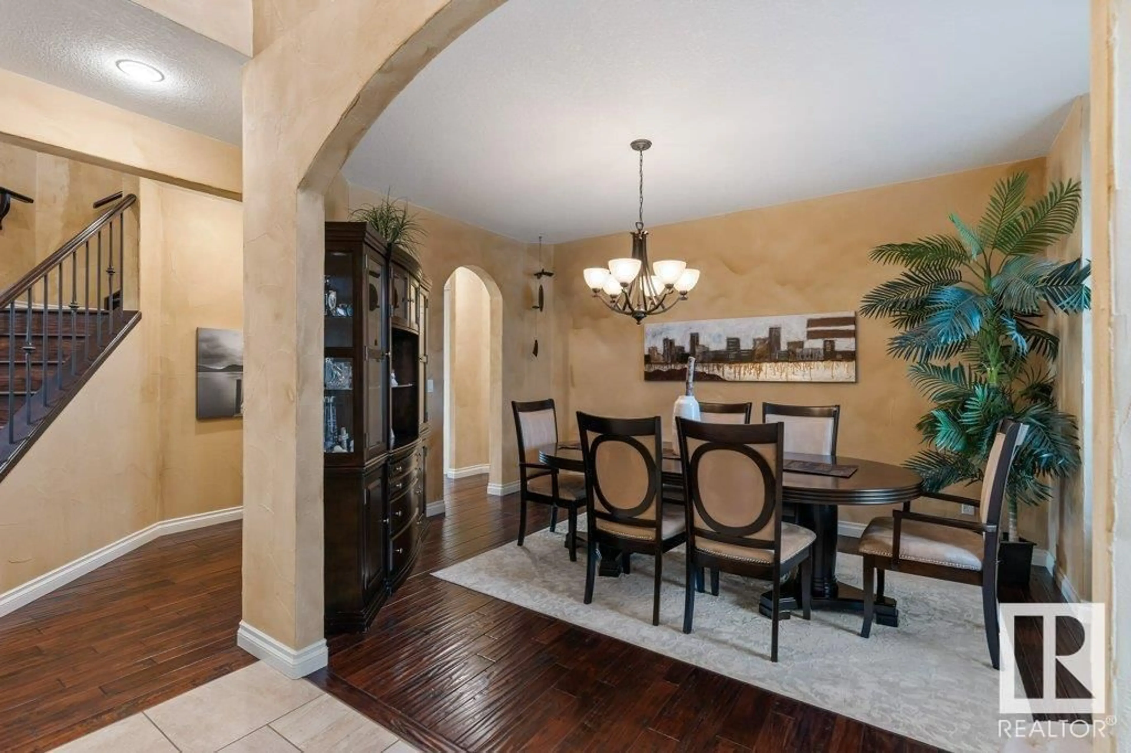Dining room, ceramic/tile floor for 25214 - 12 COAL MINE RD, Rural Sturgeon County Alberta T8T0A8
