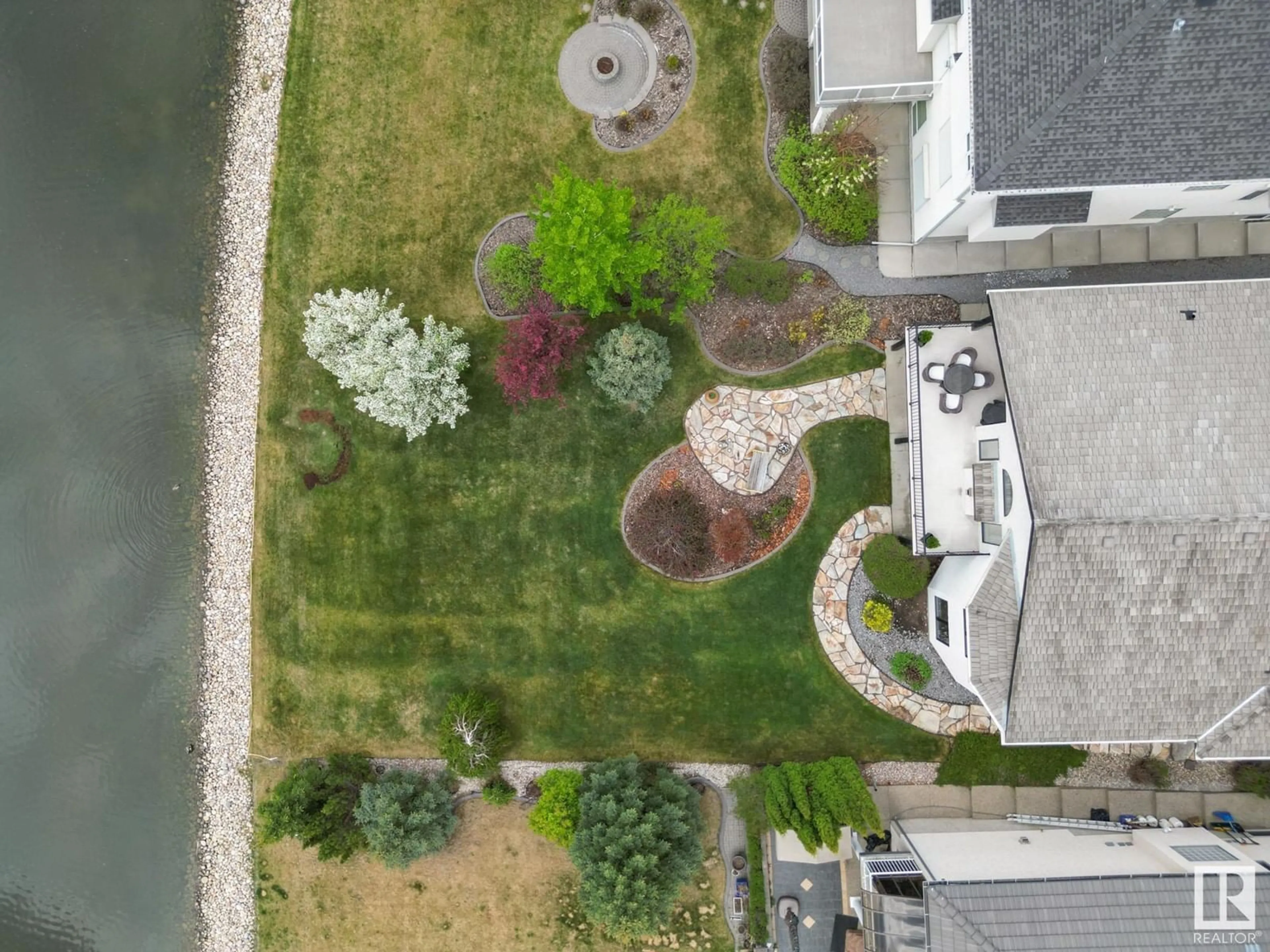 A pic from outside/outdoor area/front of a property/back of a property/a pic from drone, water/lake/river/ocean view for NW - 15608 135 ST, Edmonton Alberta T6V1P5