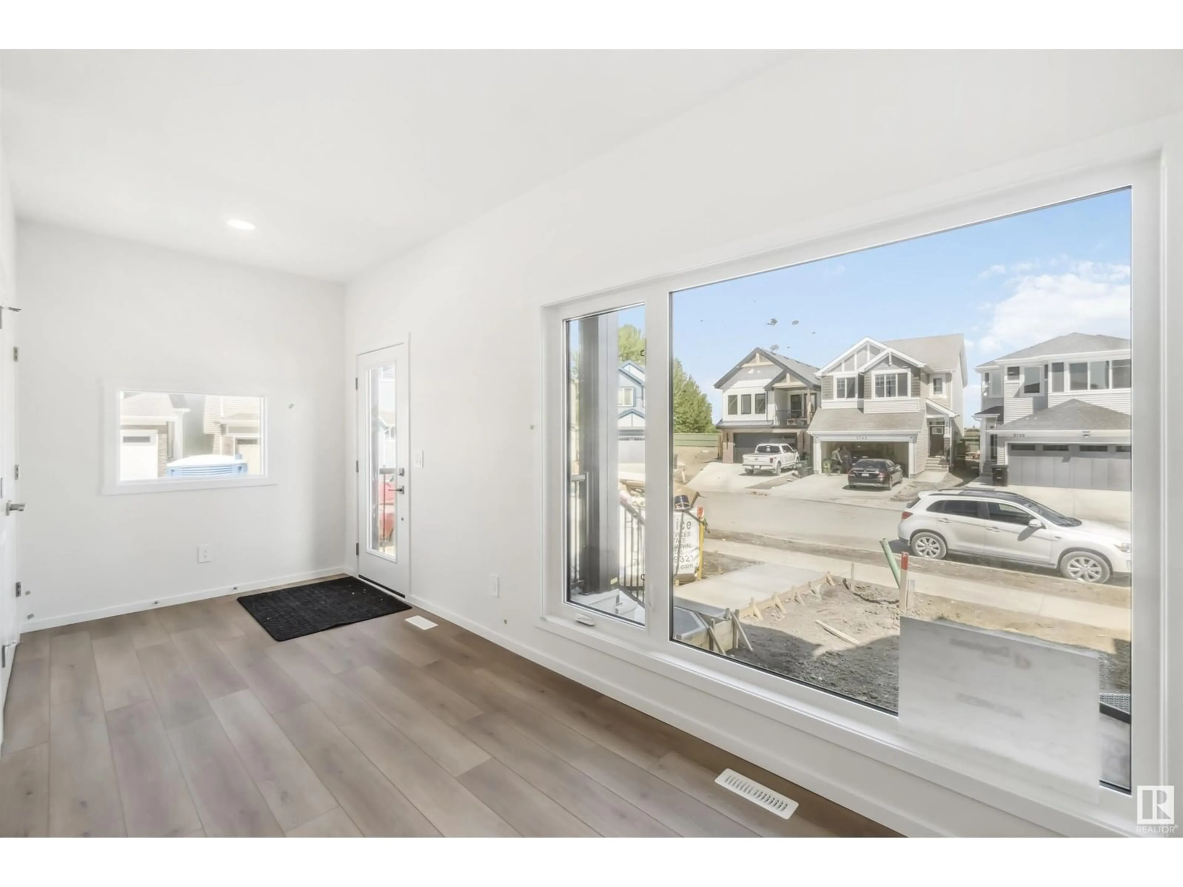 Unknown for NW - 3748 213 ST, Edmonton Alberta T6M3C2