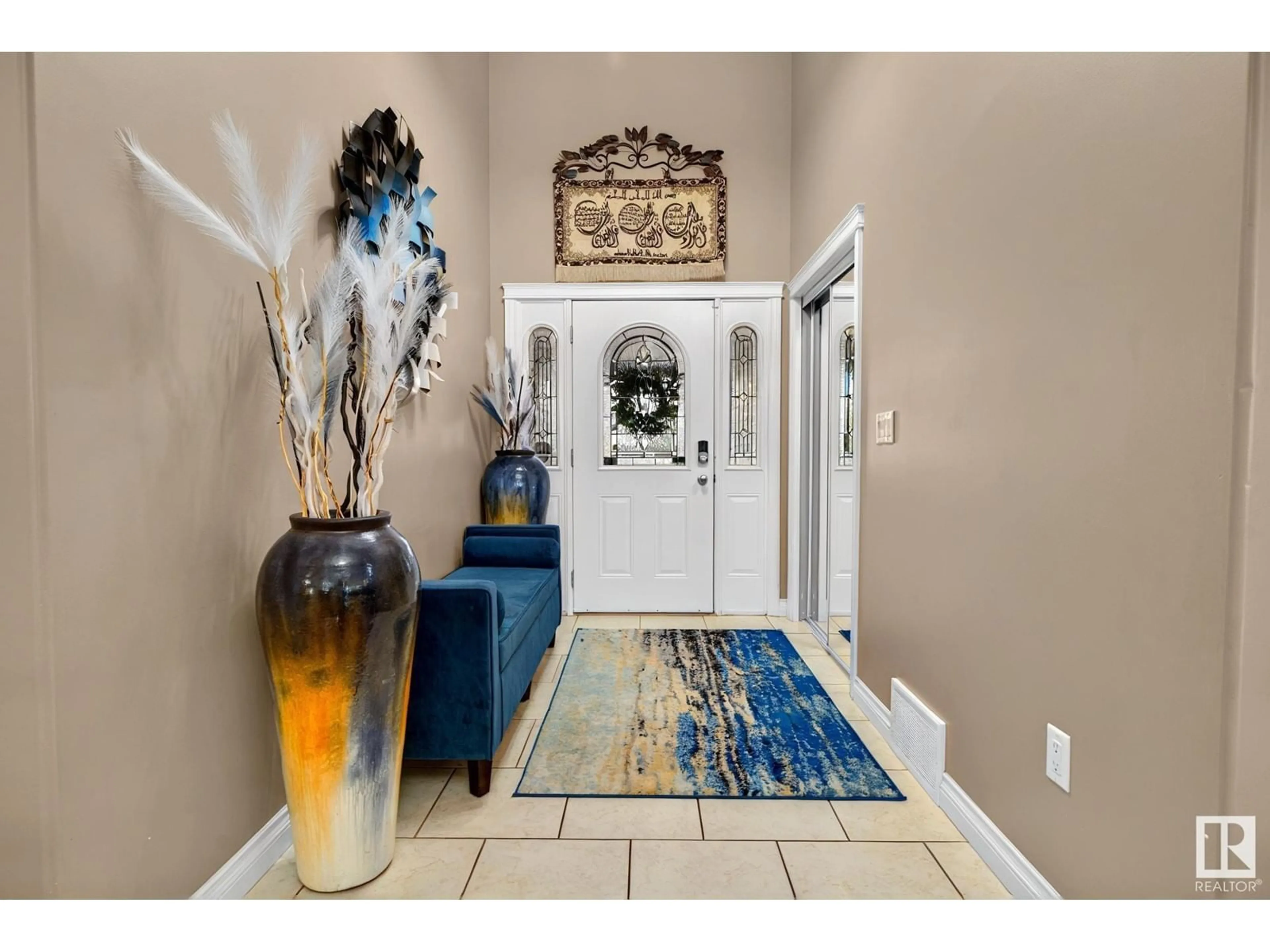 Indoor entryway for 15 KRAHN CO, Leduc Alberta T9E0A3