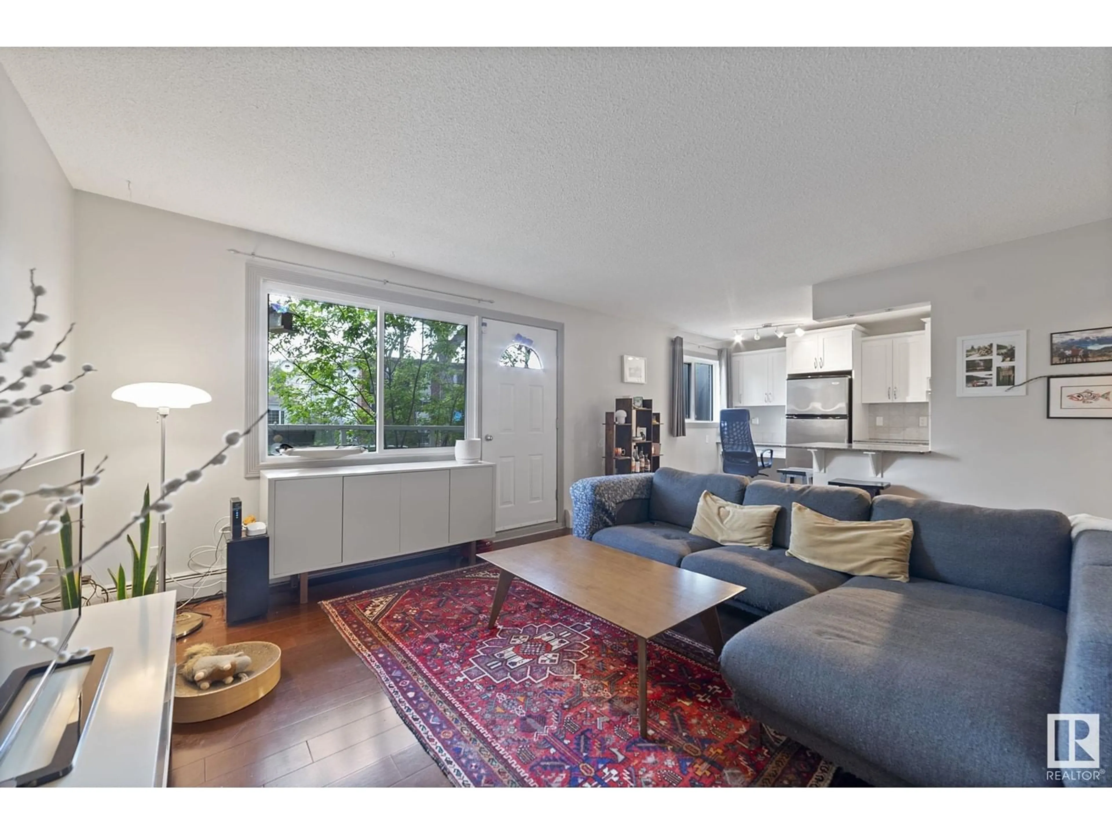 Living room with furniture, unknown for 5 - 10710 84 AV, Edmonton Alberta T6E2H9