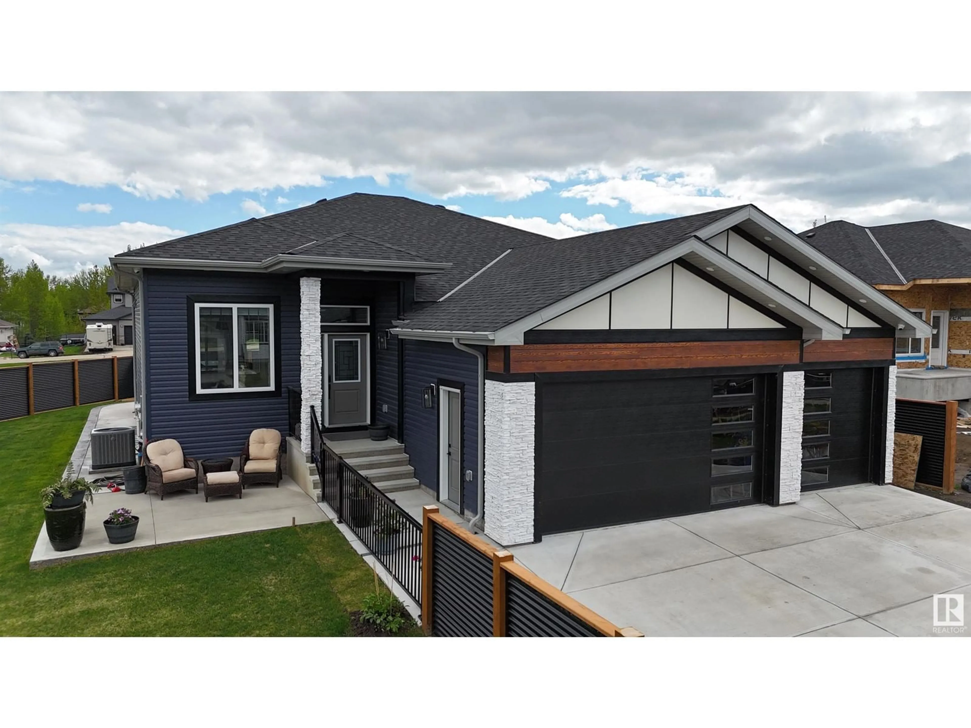 Home with brick exterior material, street for 505 49119 RANGE RD 73, Rural Brazeau County Alberta T7A0B9