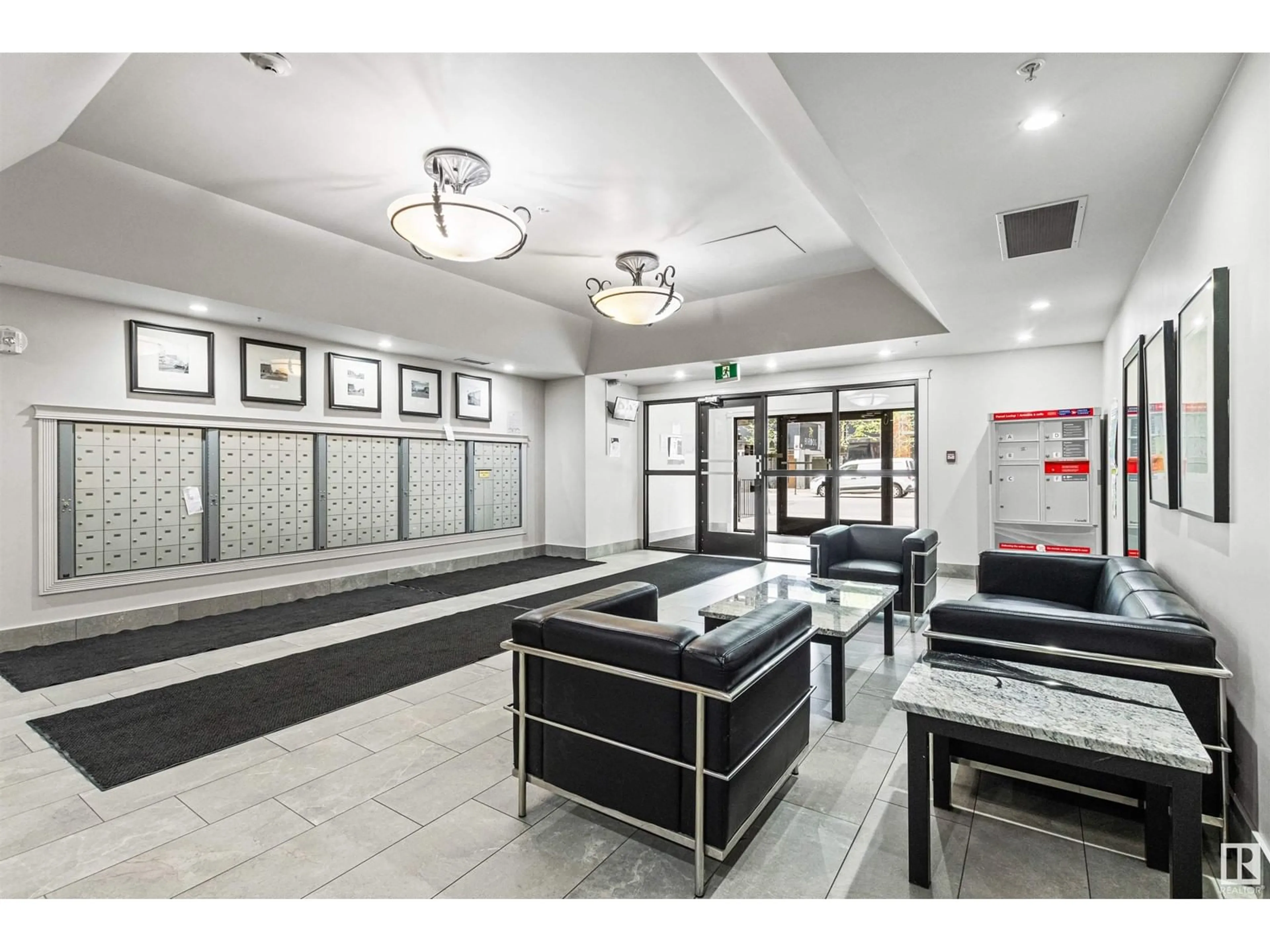 Lobby for 10180 - 1107 104 ST, Edmonton Alberta T5J1A7