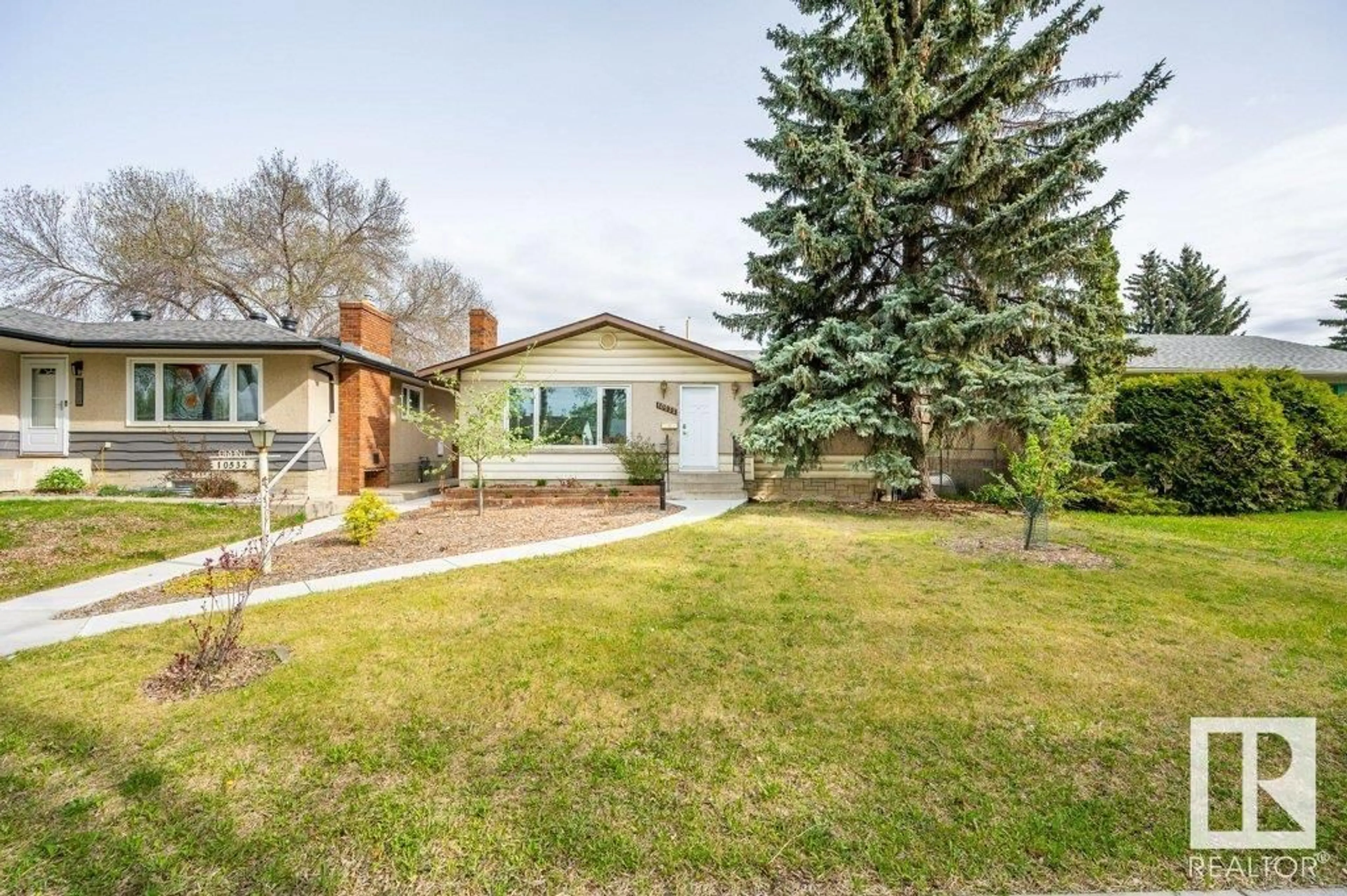 Unknown for 10532 128 AV, Edmonton Alberta T5E0J3