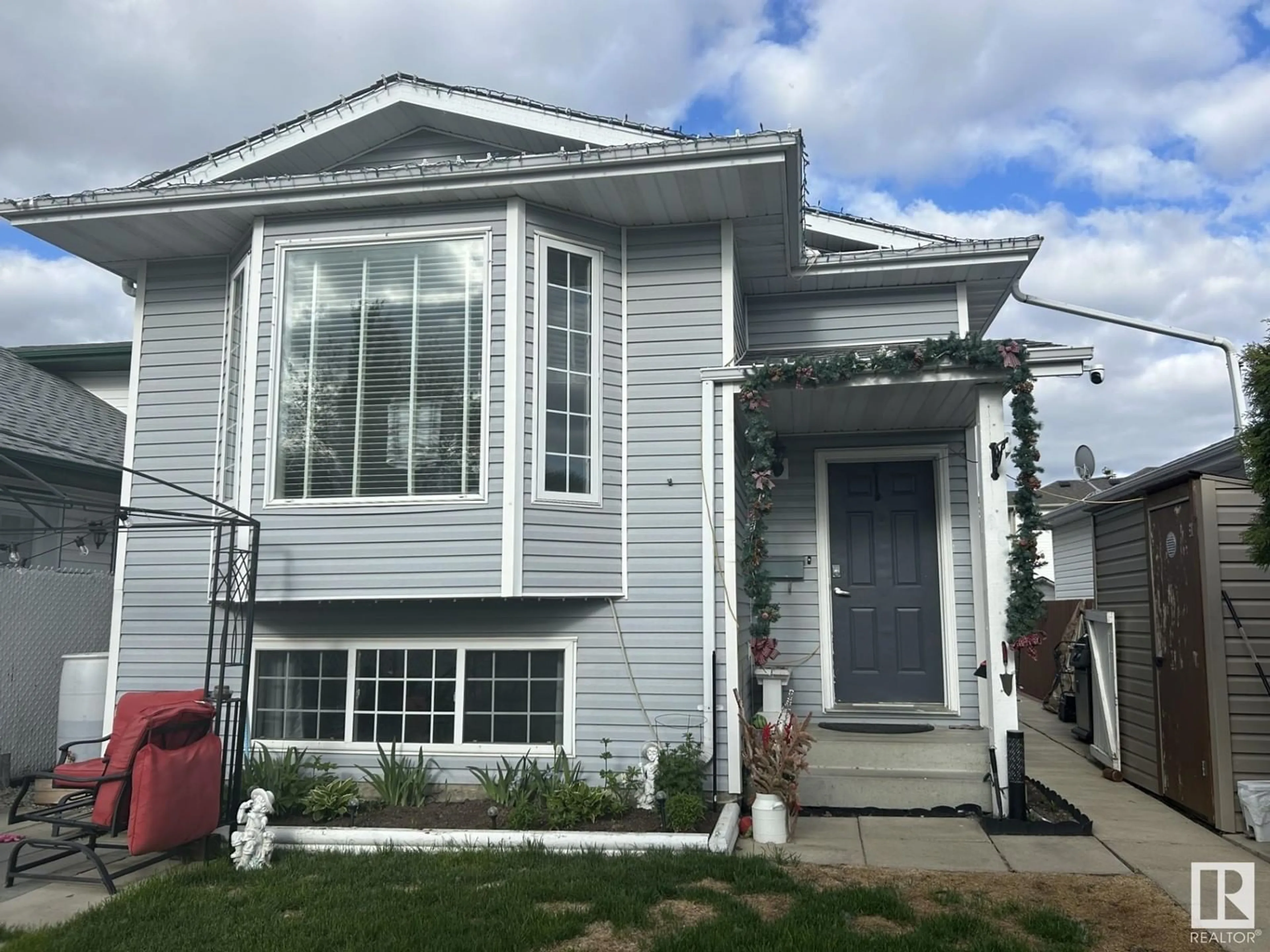 Home with vinyl exterior material, street for 20 GOLD EYE DR, Devon Alberta T9G1V9