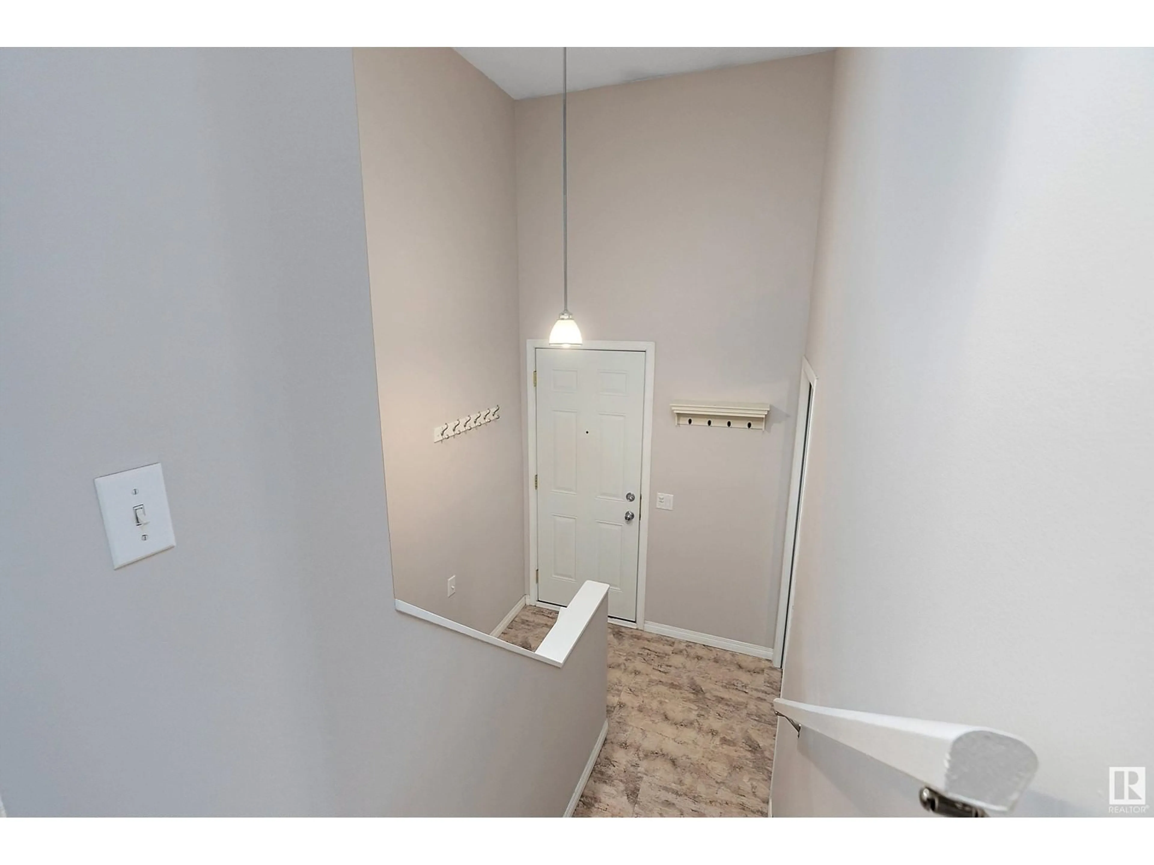 Unknown for 212 WOODBRIDGE WY, Sherwood Park Alberta T8A3Y3