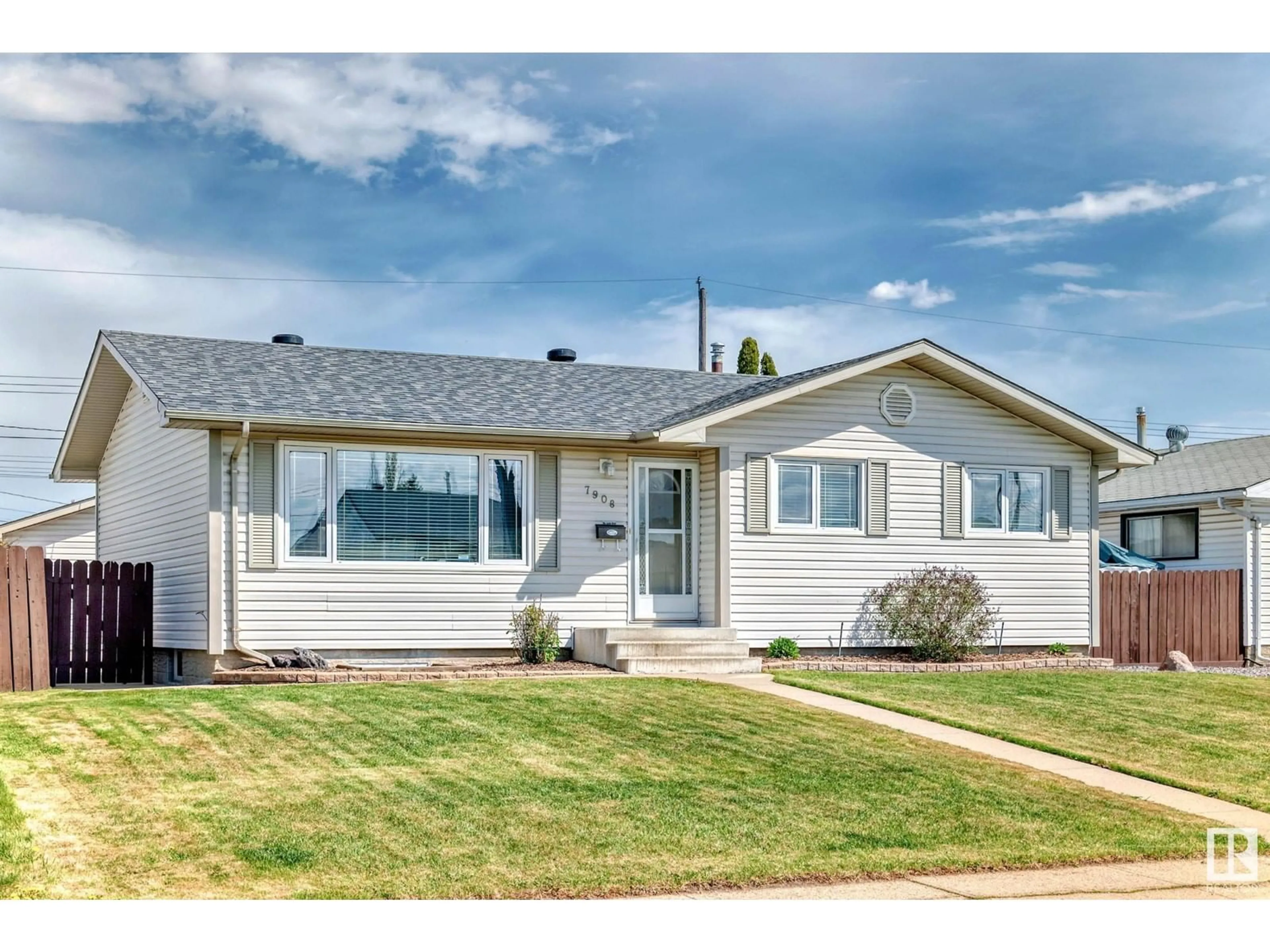 Home with vinyl exterior material, street for 7908 130A AV, Edmonton Alberta T5C1Z4