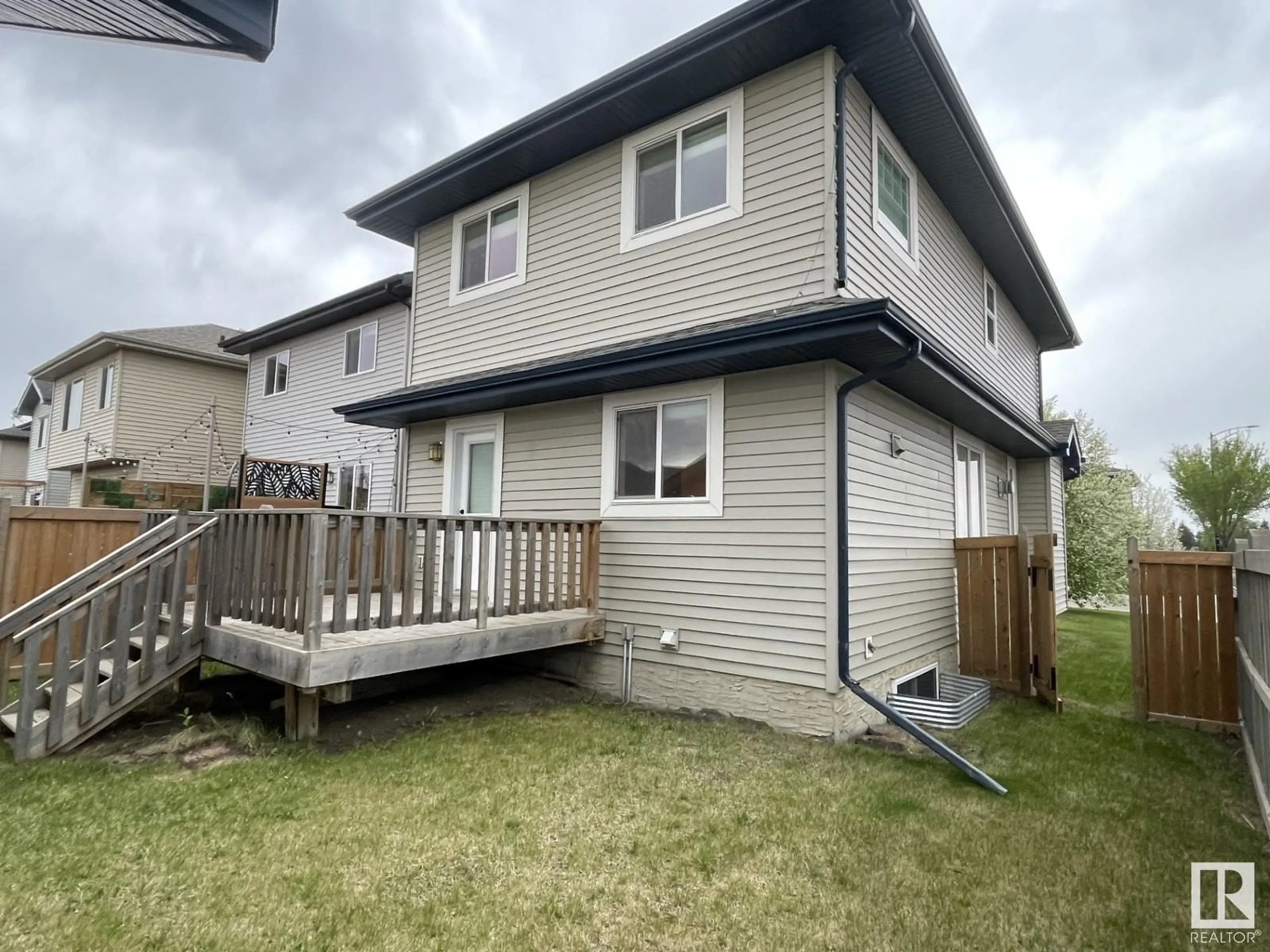 Unknown for SW - 1005 177A ST, Edmonton Alberta T6W2A1