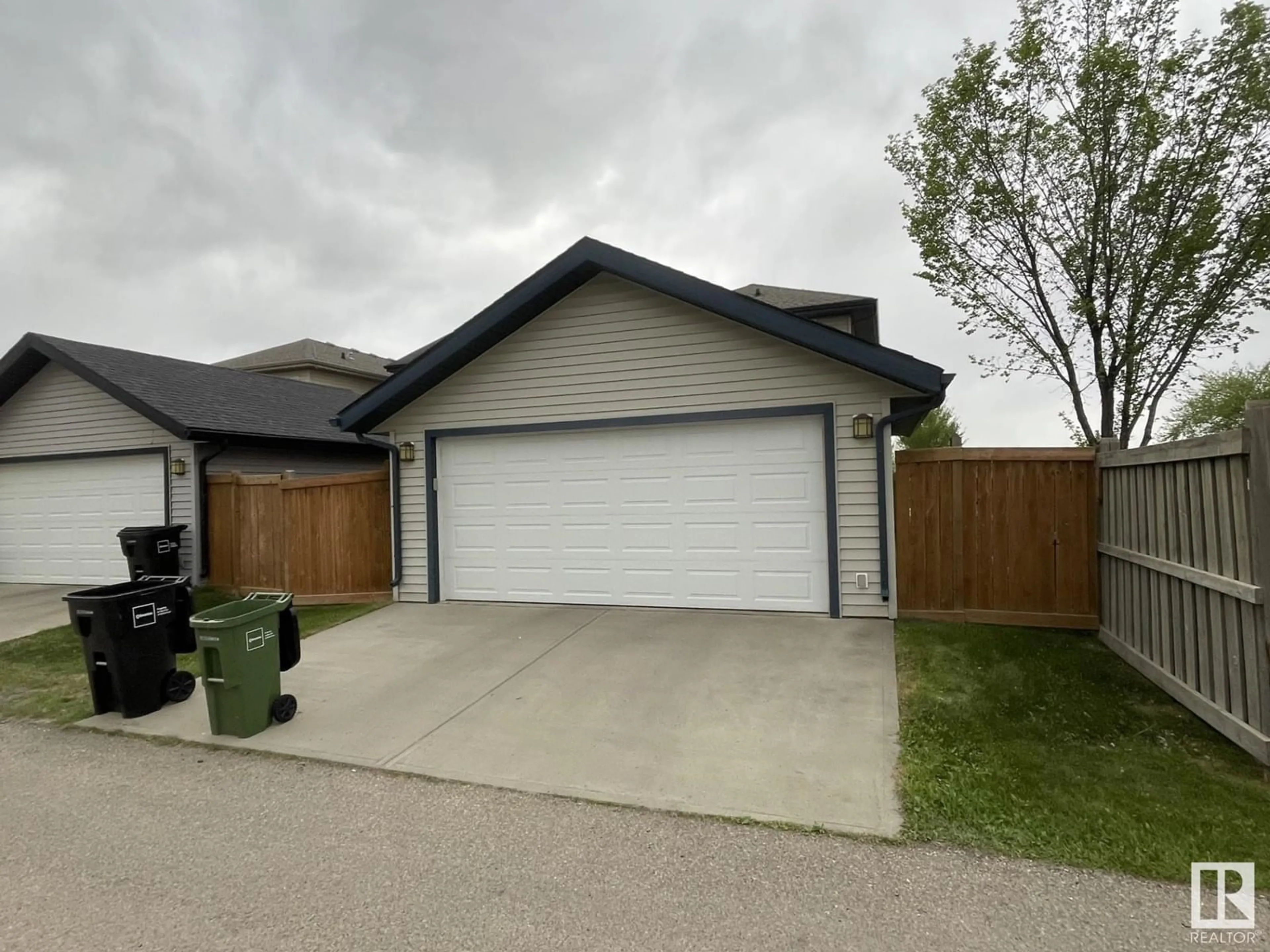 Unknown for SW - 1005 177A ST, Edmonton Alberta T6W2A1