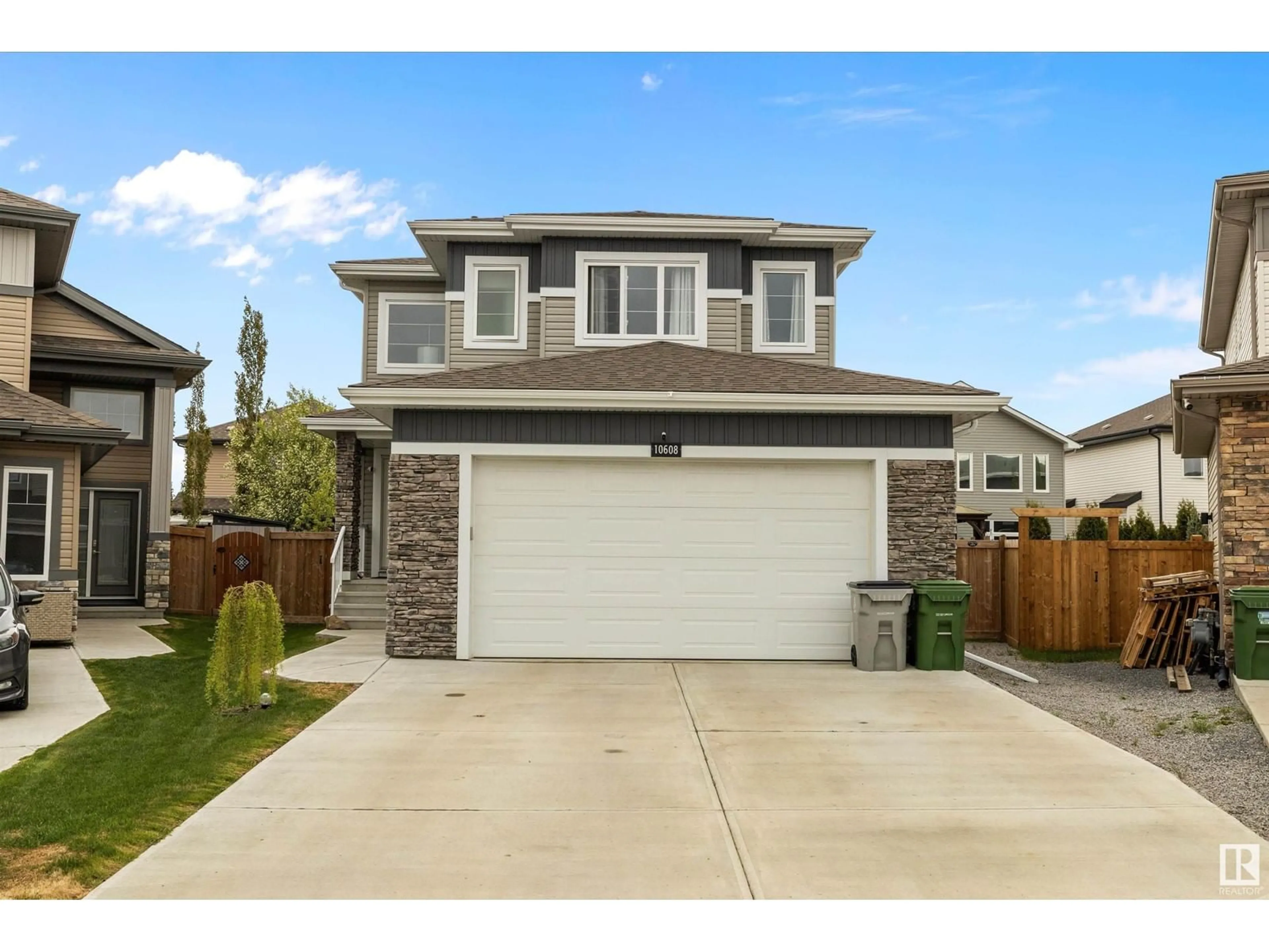 Unknown for 10608 96A ST, Morinville Alberta T8R0E8