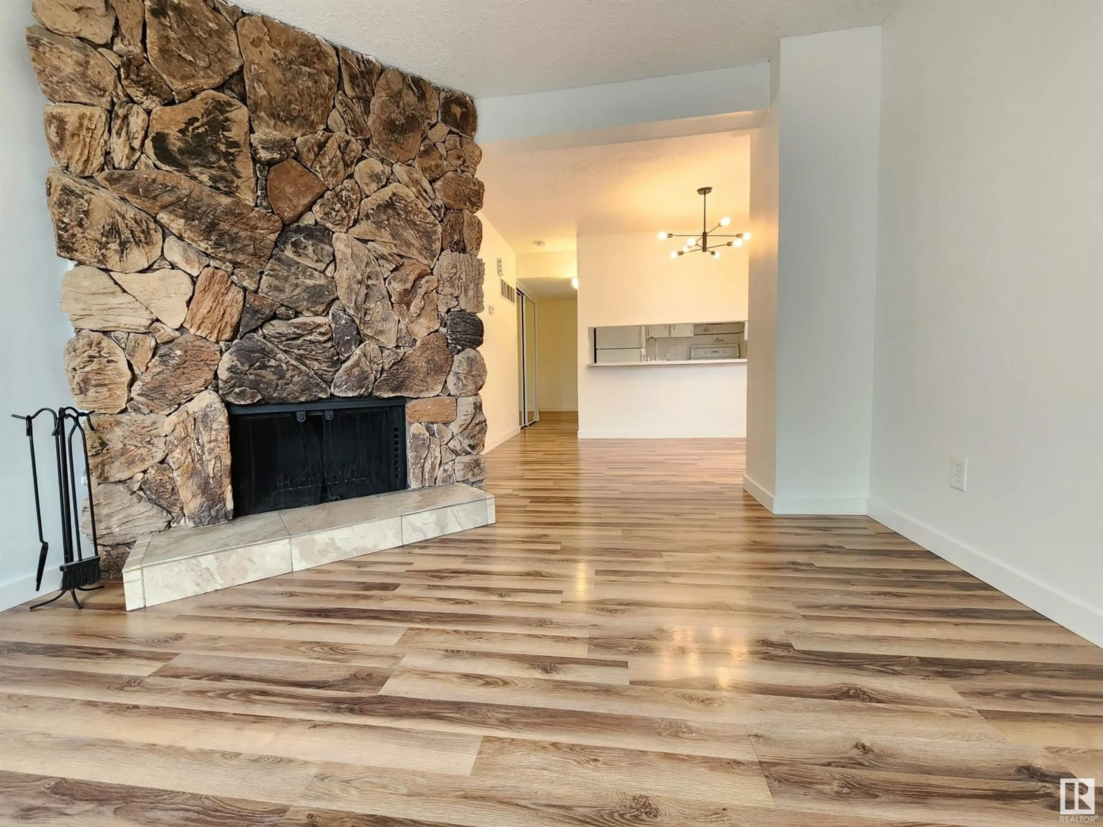 Unknown for 303 LANCASTER TC, Edmonton Alberta T5X5T7