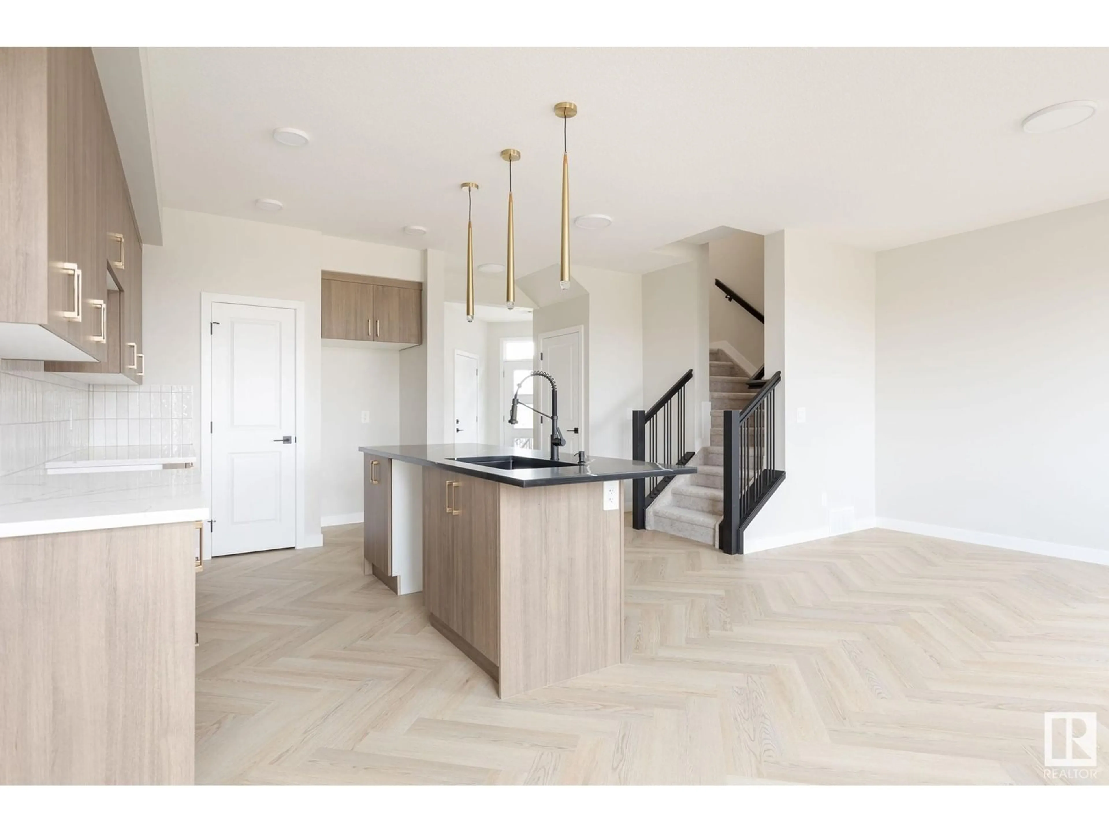 Open concept kitchen, unknown for SW - 8230 KIRIAK LO, Edmonton Alberta T6W4R4