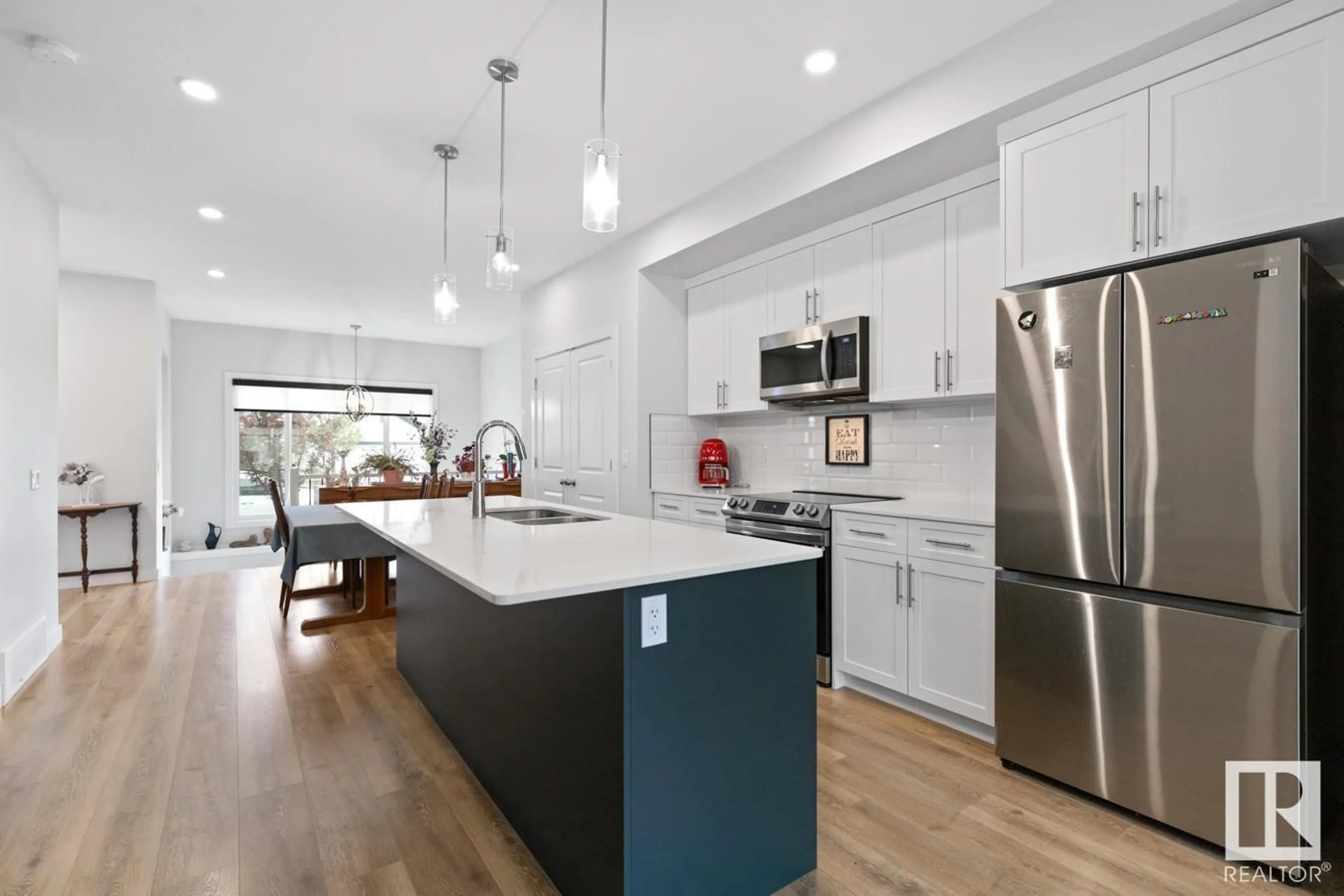 Open concept kitchen, unknown for 19330 26A AV, Edmonton Alberta T6M1L2