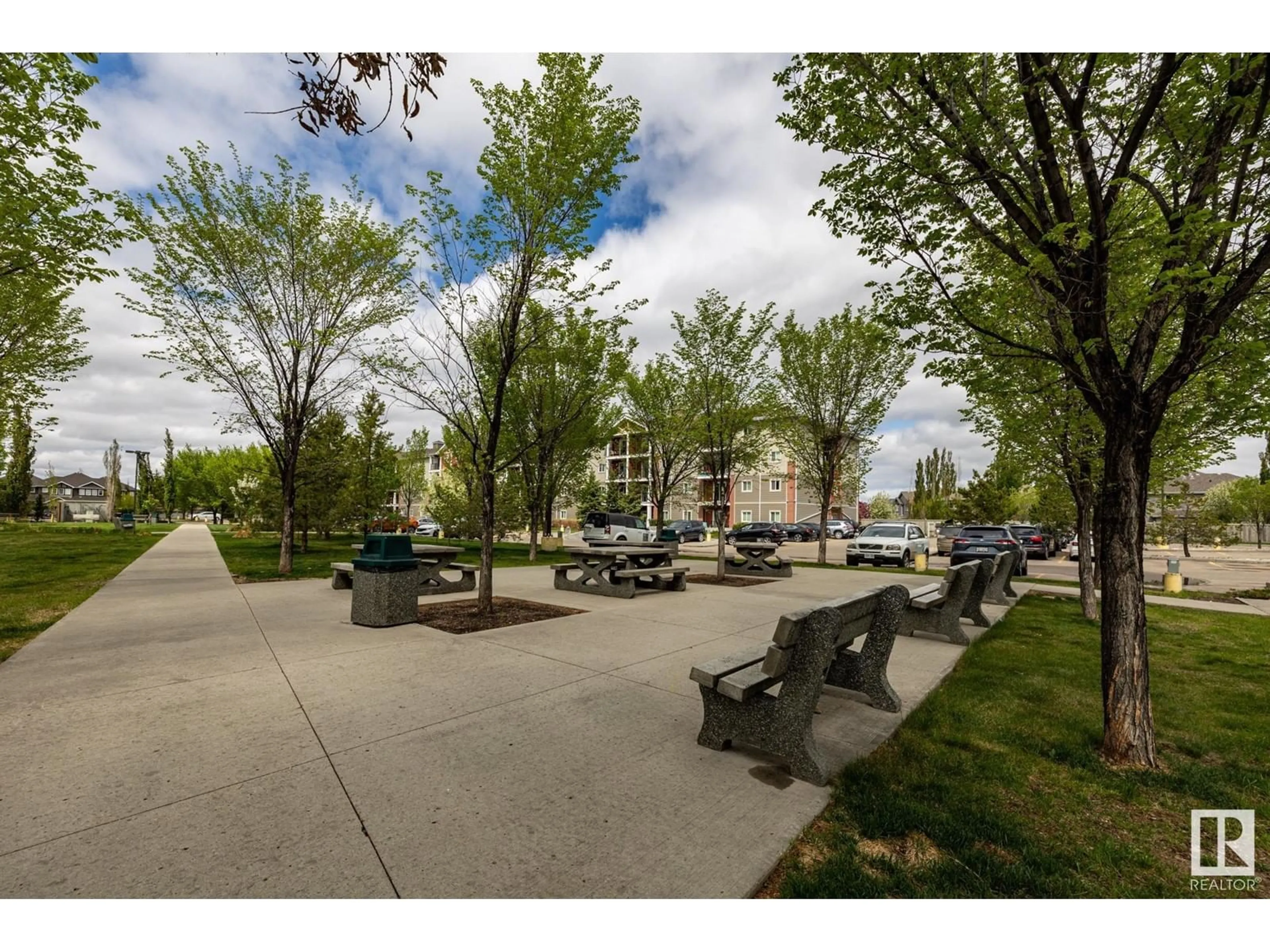 Patio, street for #413 - 3715 WHITELAW LN, Edmonton Alberta T6W2C3