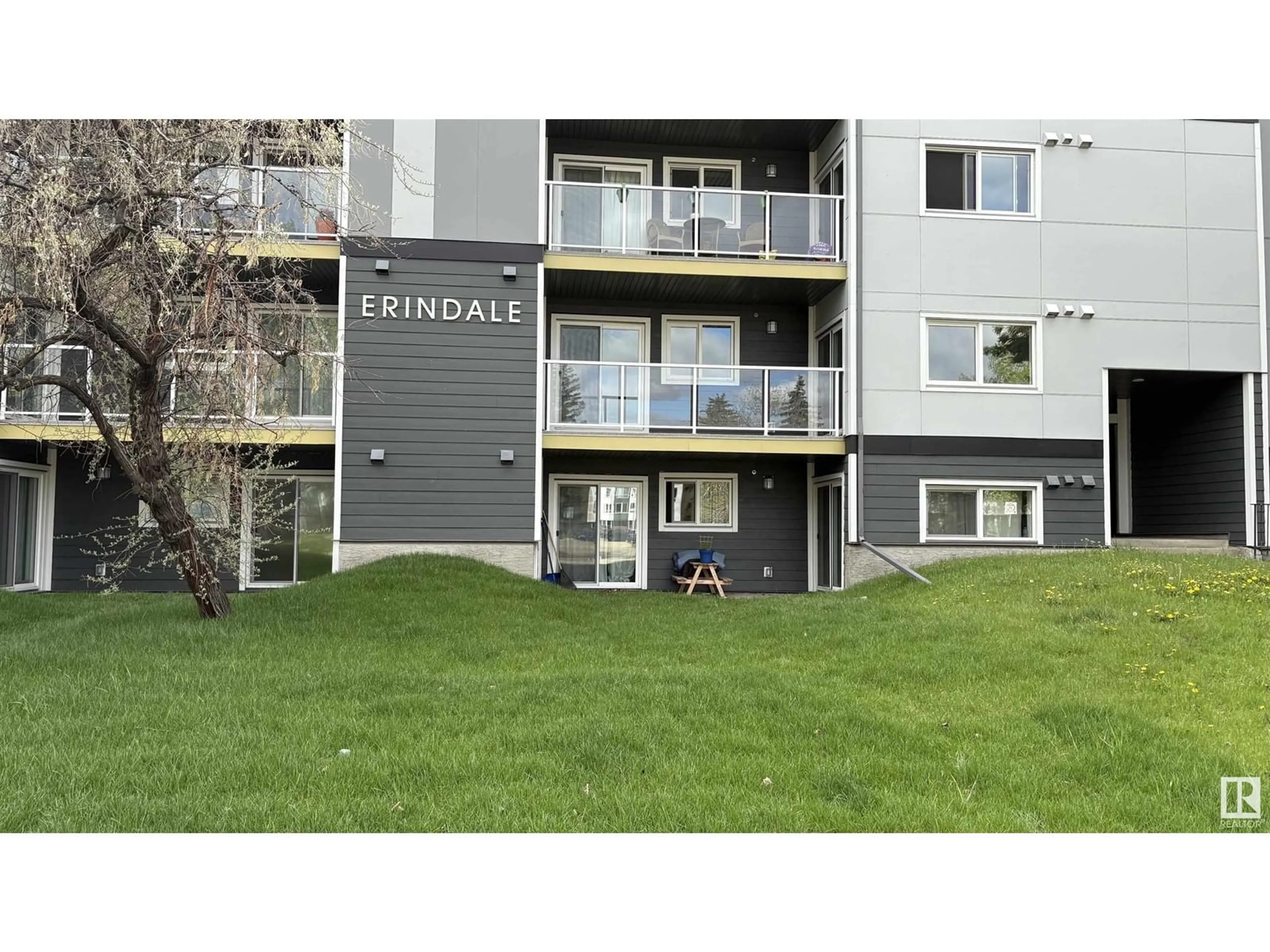 Unknown for #109 - 9504 182 ST, Edmonton Alberta T5T3A7