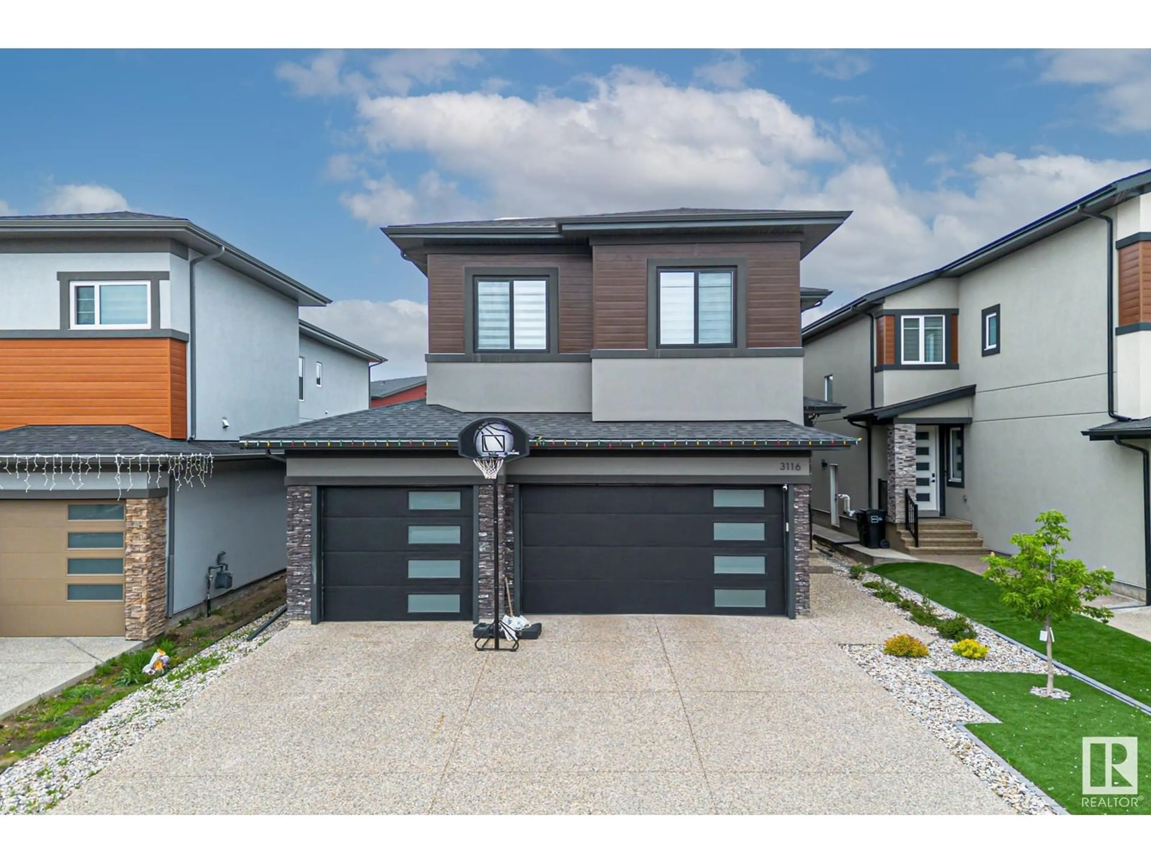 Unknown for SW - 3116 KOSTASH GREEN GR, Edmonton Alberta T6W4K3