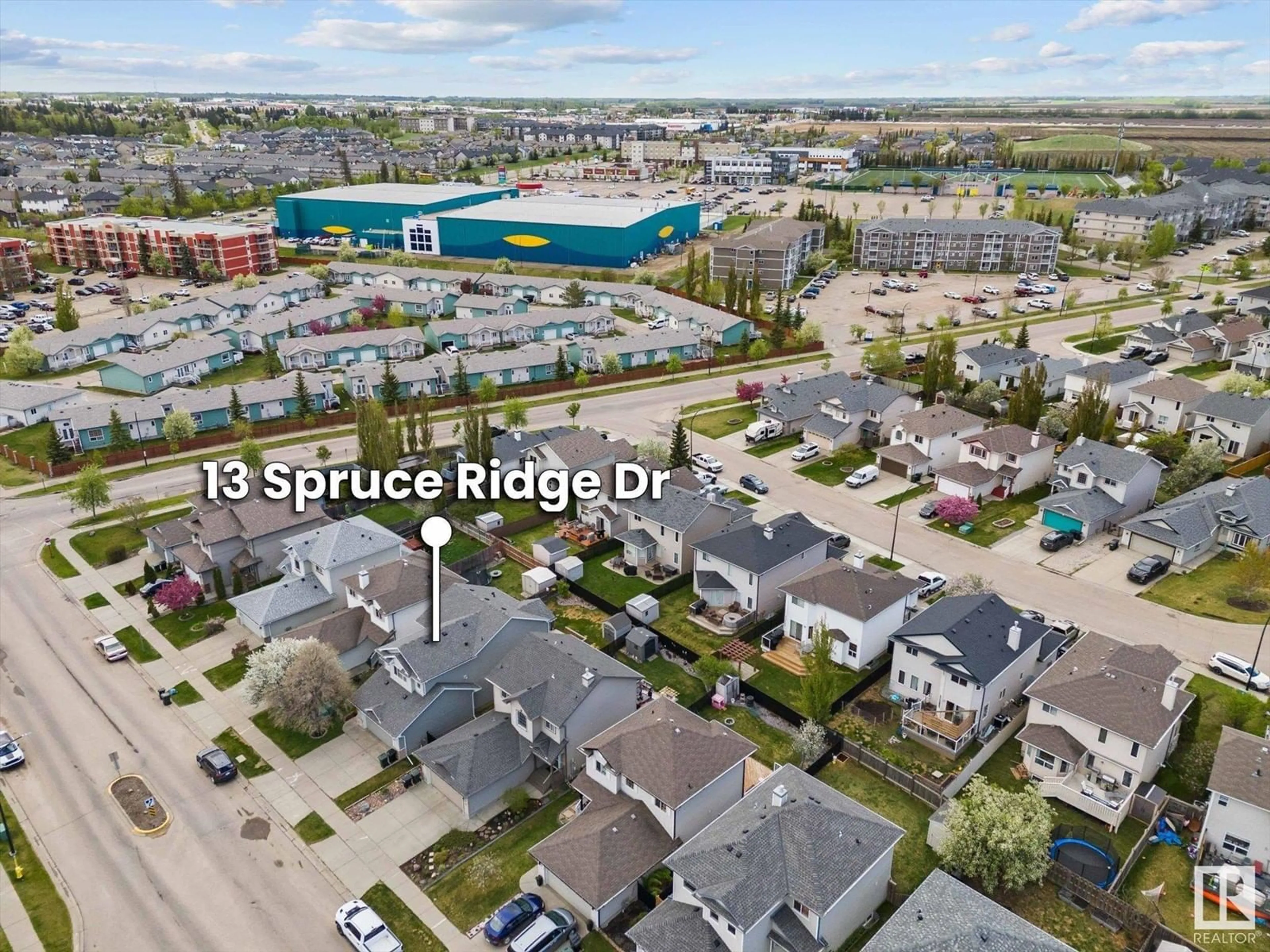A pic from outside/outdoor area/front of a property/back of a property/a pic from drone, street for 13 SPRUCE RIDGE DR, Spruce Grove Alberta T7X4M8