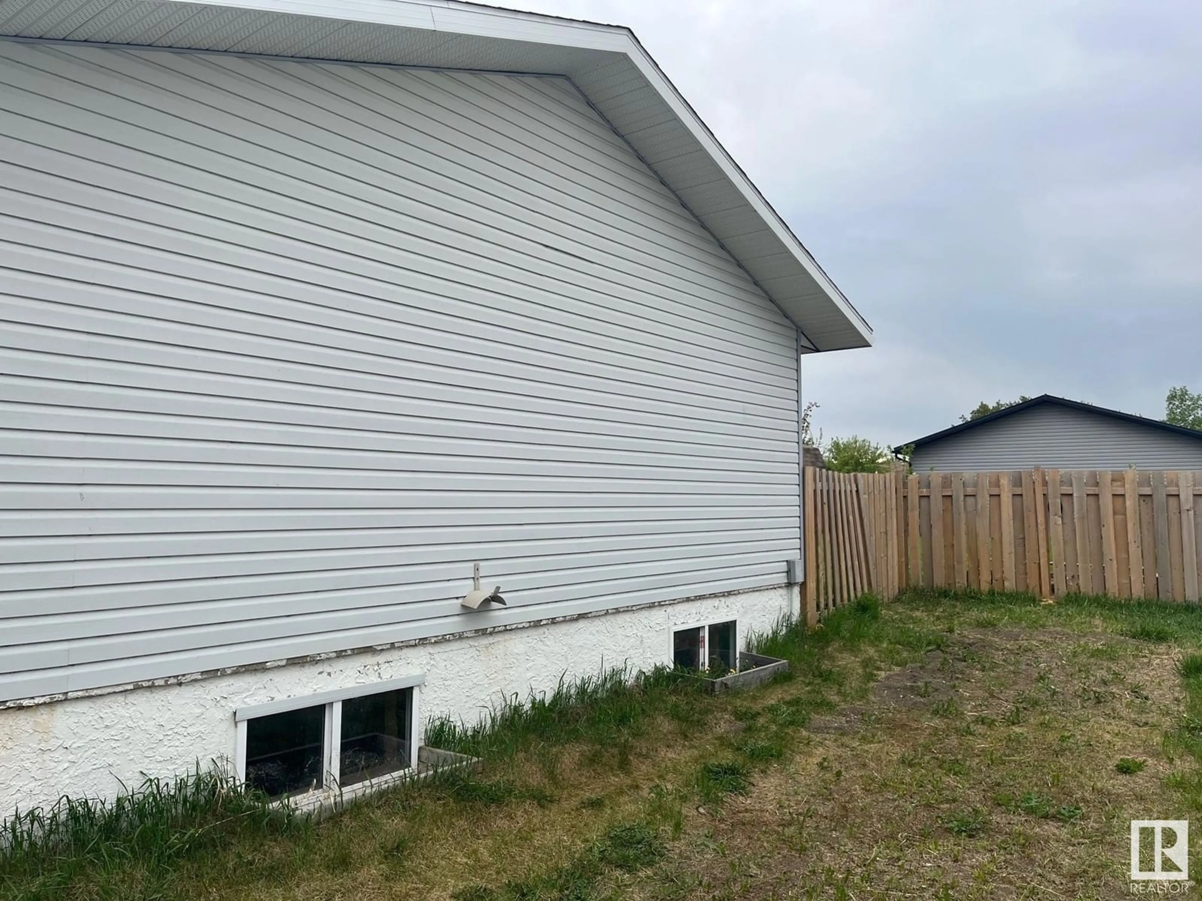 Shed for 5506 45 ST, Bruderheim Alberta T0B0S0