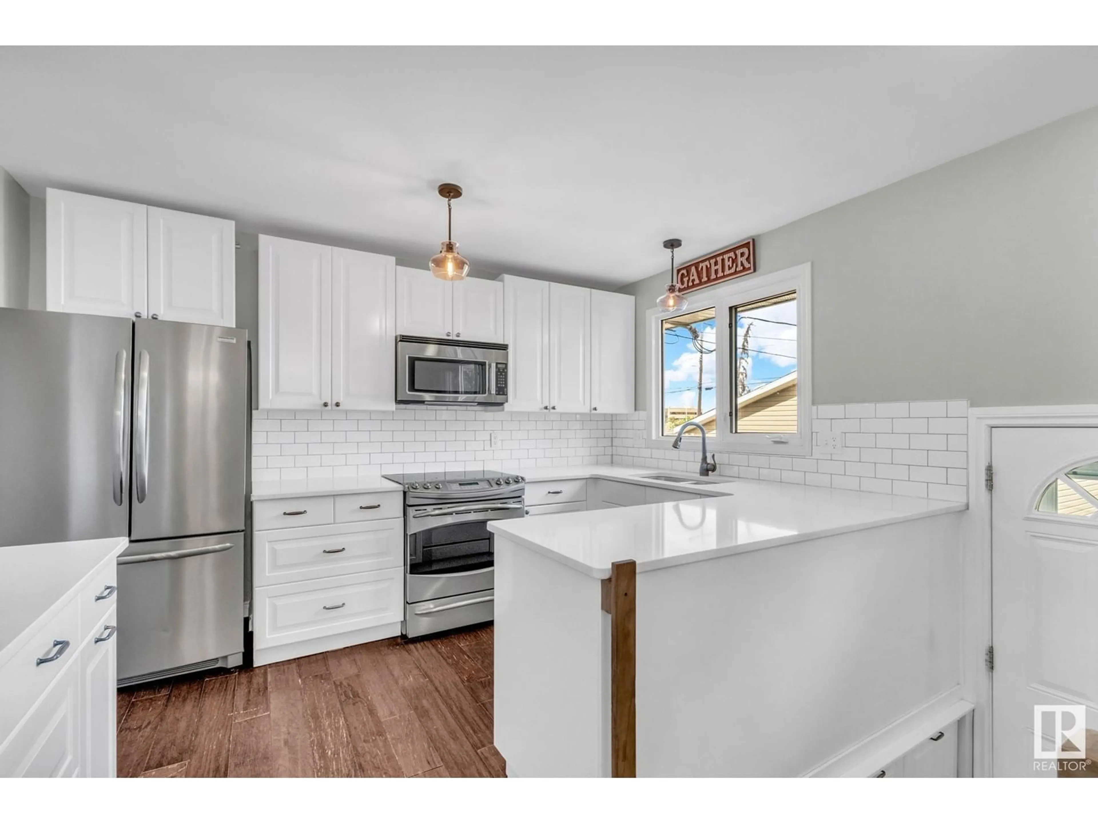 Open concept kitchen, unknown for 9335 52 ST, Edmonton Alberta T6B1G5