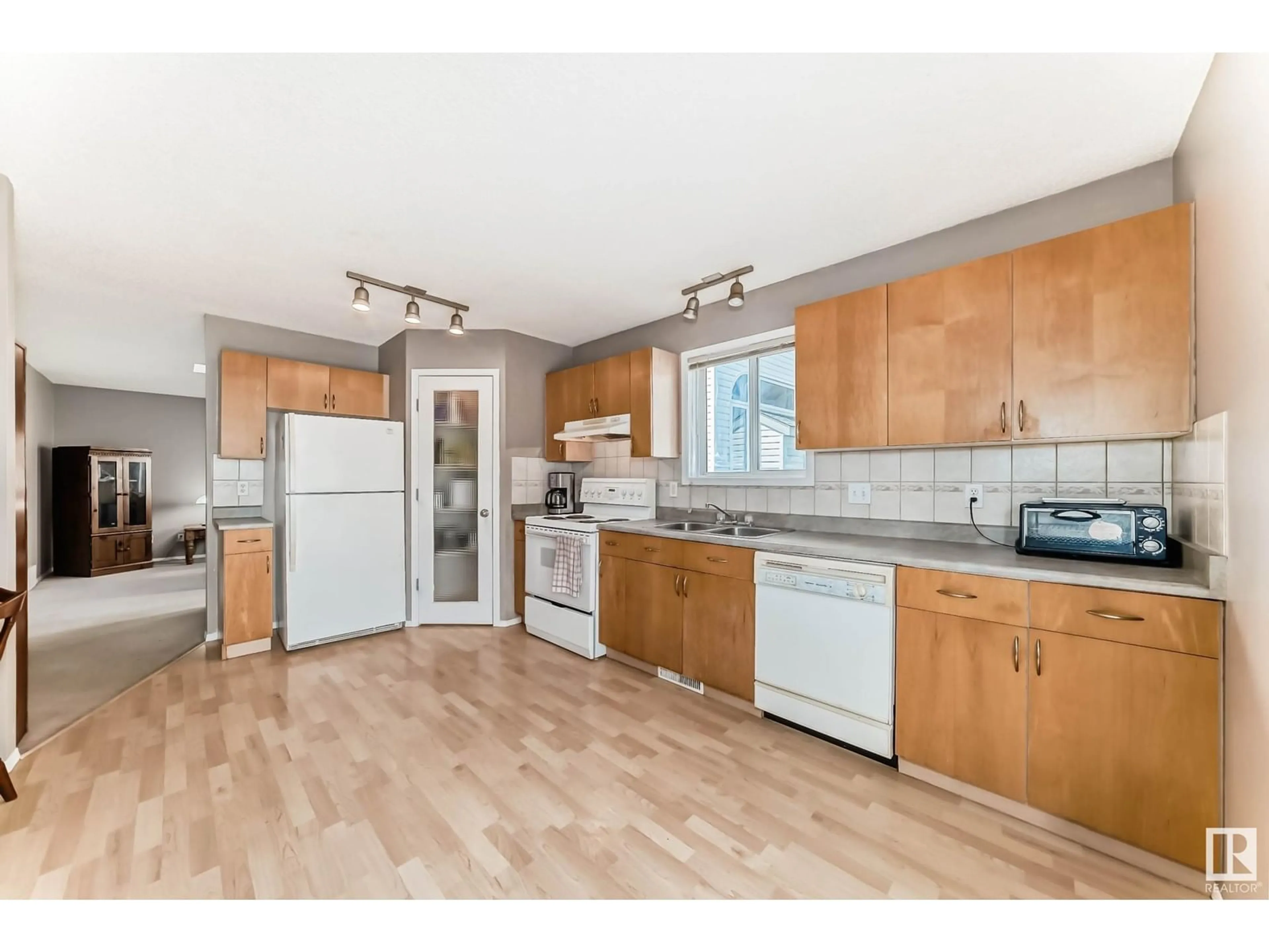 Unknown for 188 LAKELAND DR, Spruce Grove Alberta T7X4B5