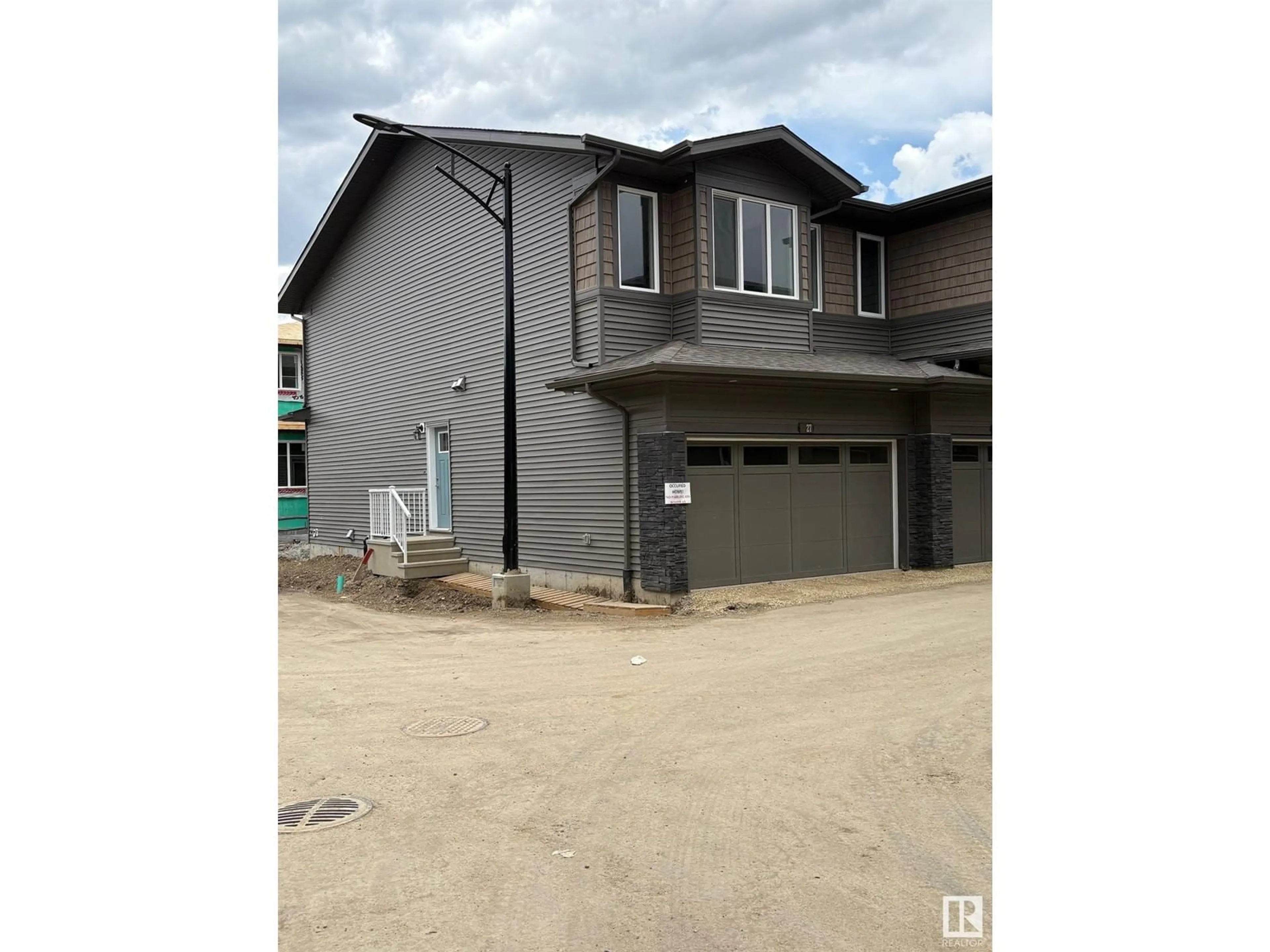 Unknown for 27 - 2710 66 ST, Edmonton Alberta T6X3H4
