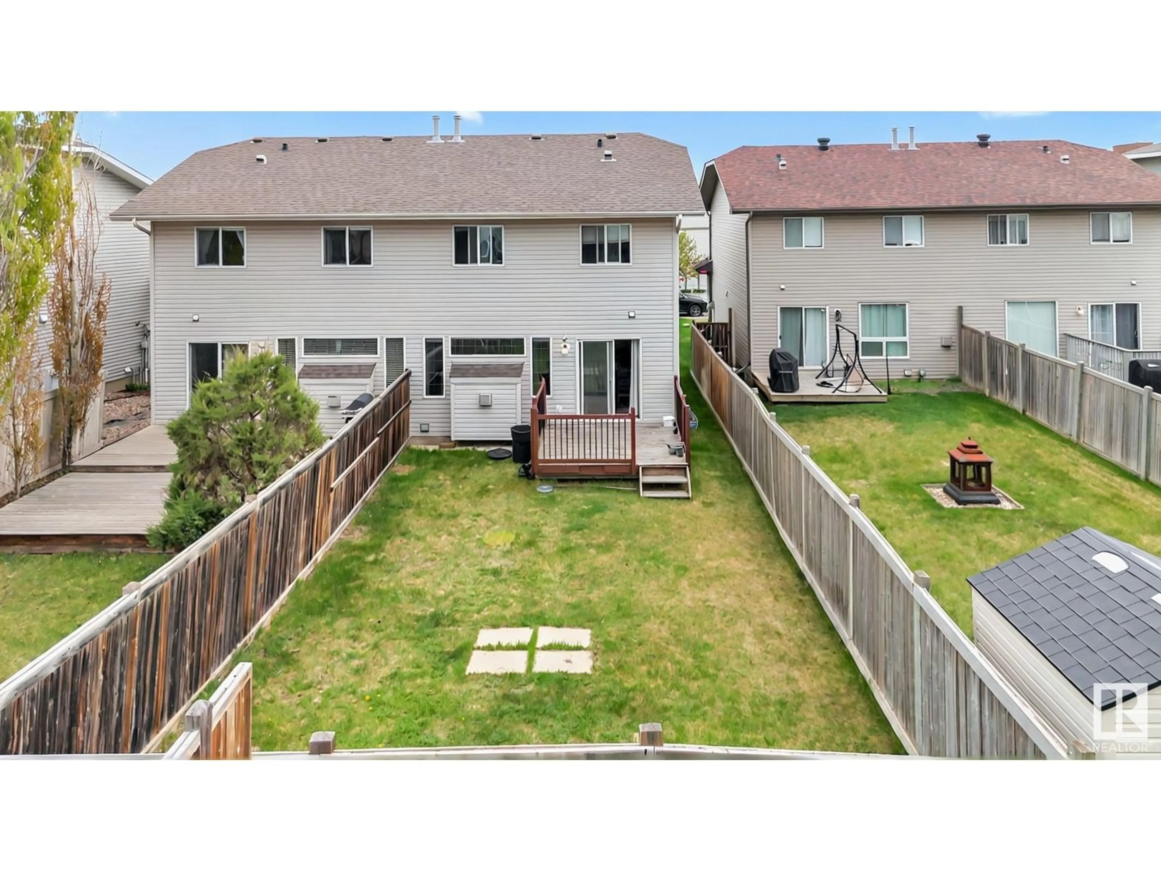 A pic from outside/outdoor area/front of a property/back of a property/a pic from drone, street for NW - 13976 137 ST, Edmonton Alberta T6V1X3