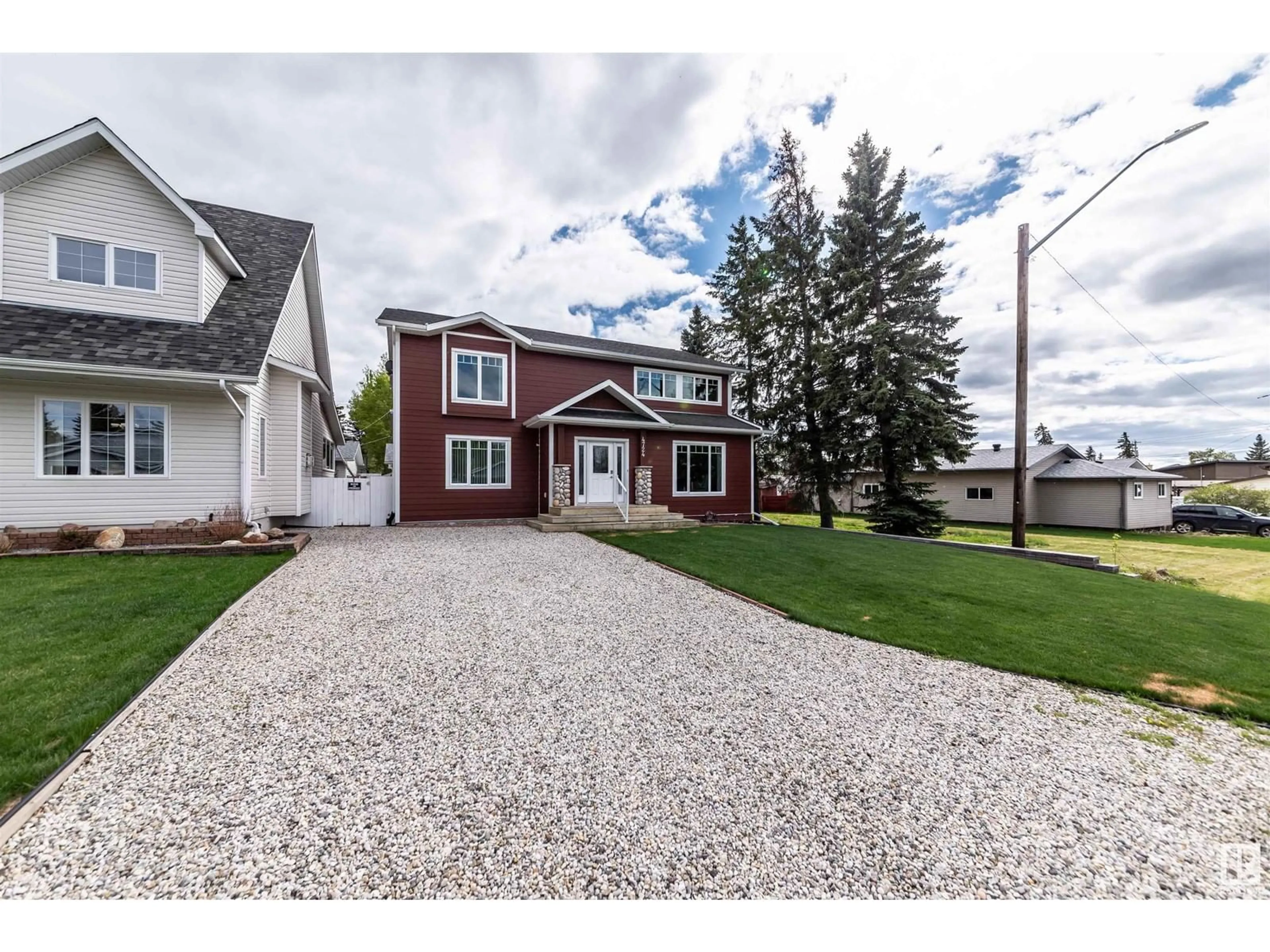 Unknown for 4724 44 ST, Rural Lac Ste. Anne County Alberta T0E0A0