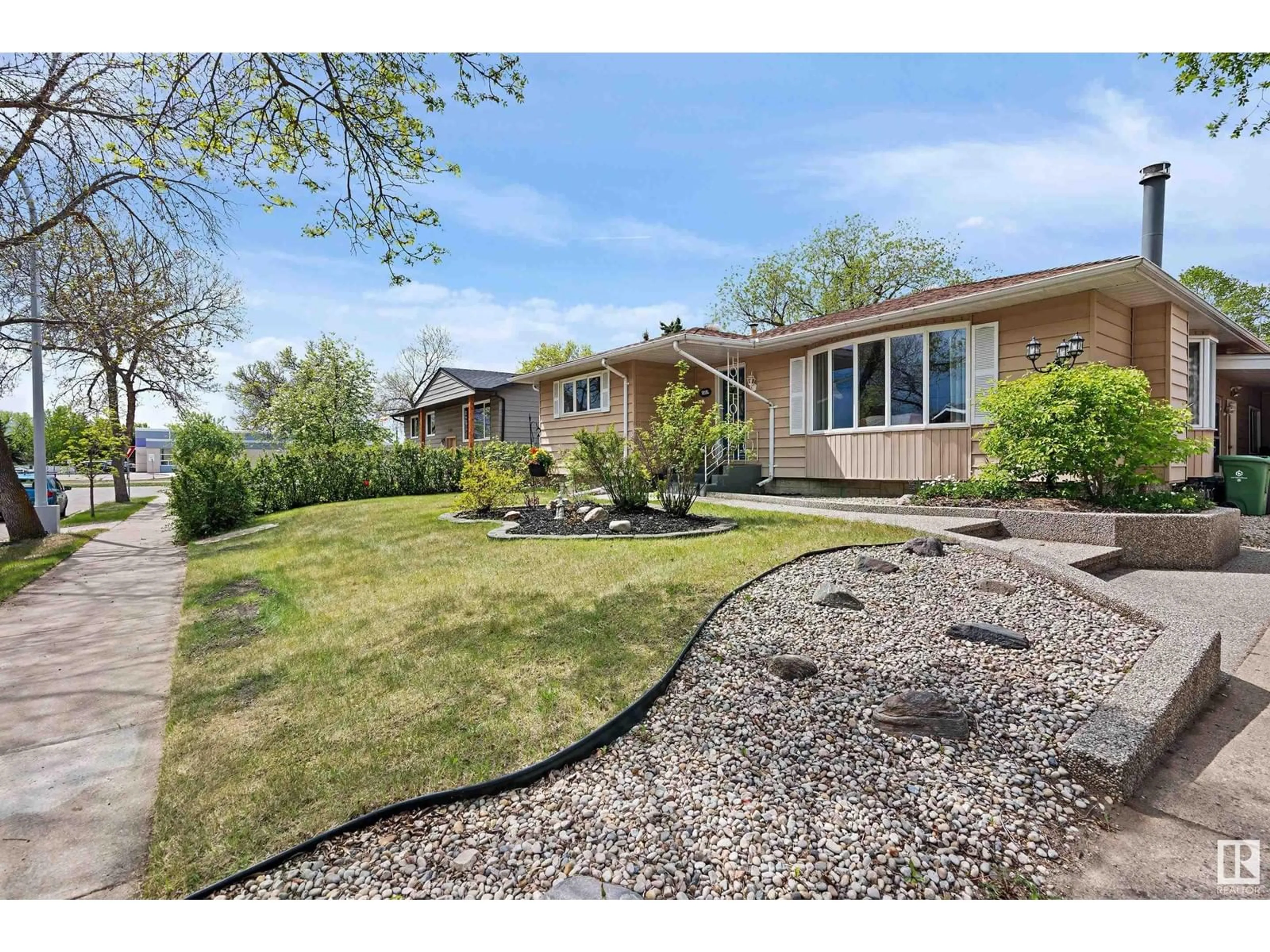 Unknown for 9204 95 AV, Fort Saskatchewan Alberta T8L1C7
