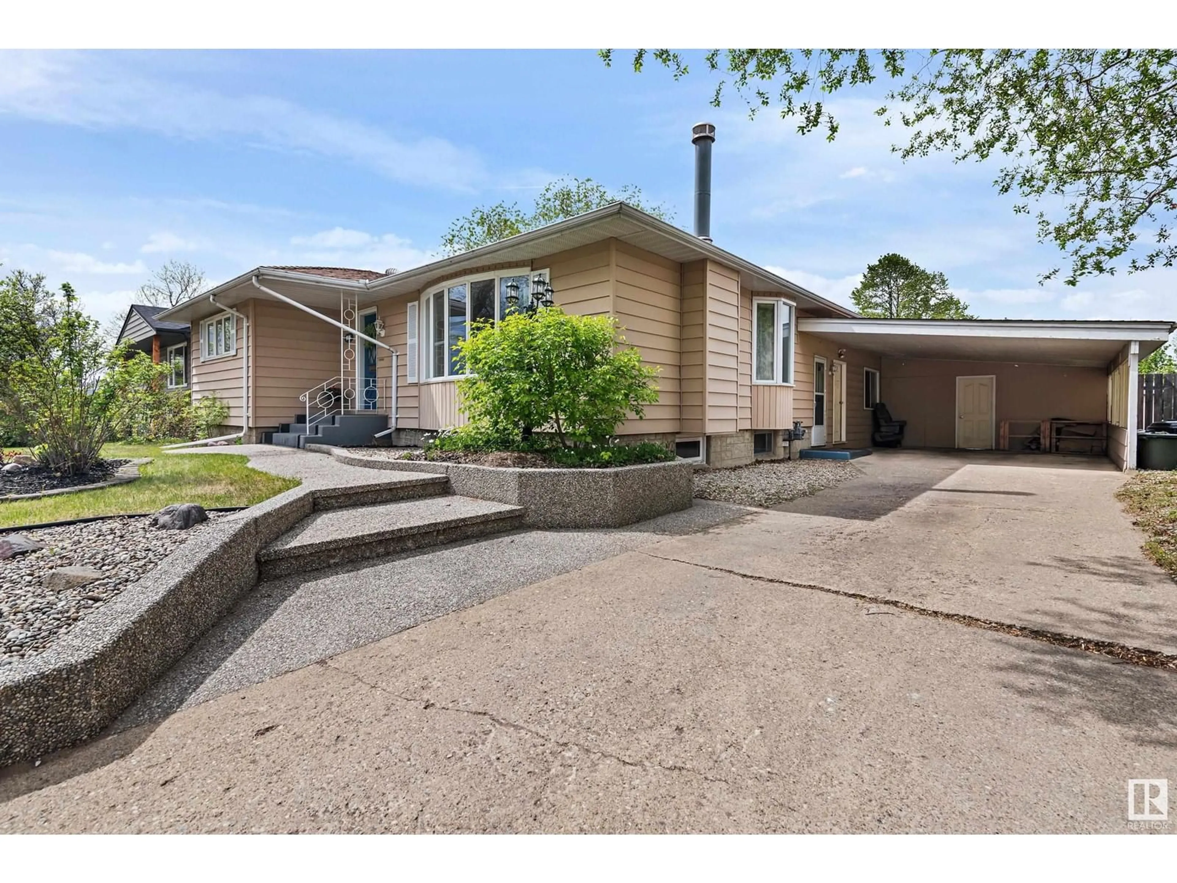 Unknown for 9204 95 AV, Fort Saskatchewan Alberta T8L1C7