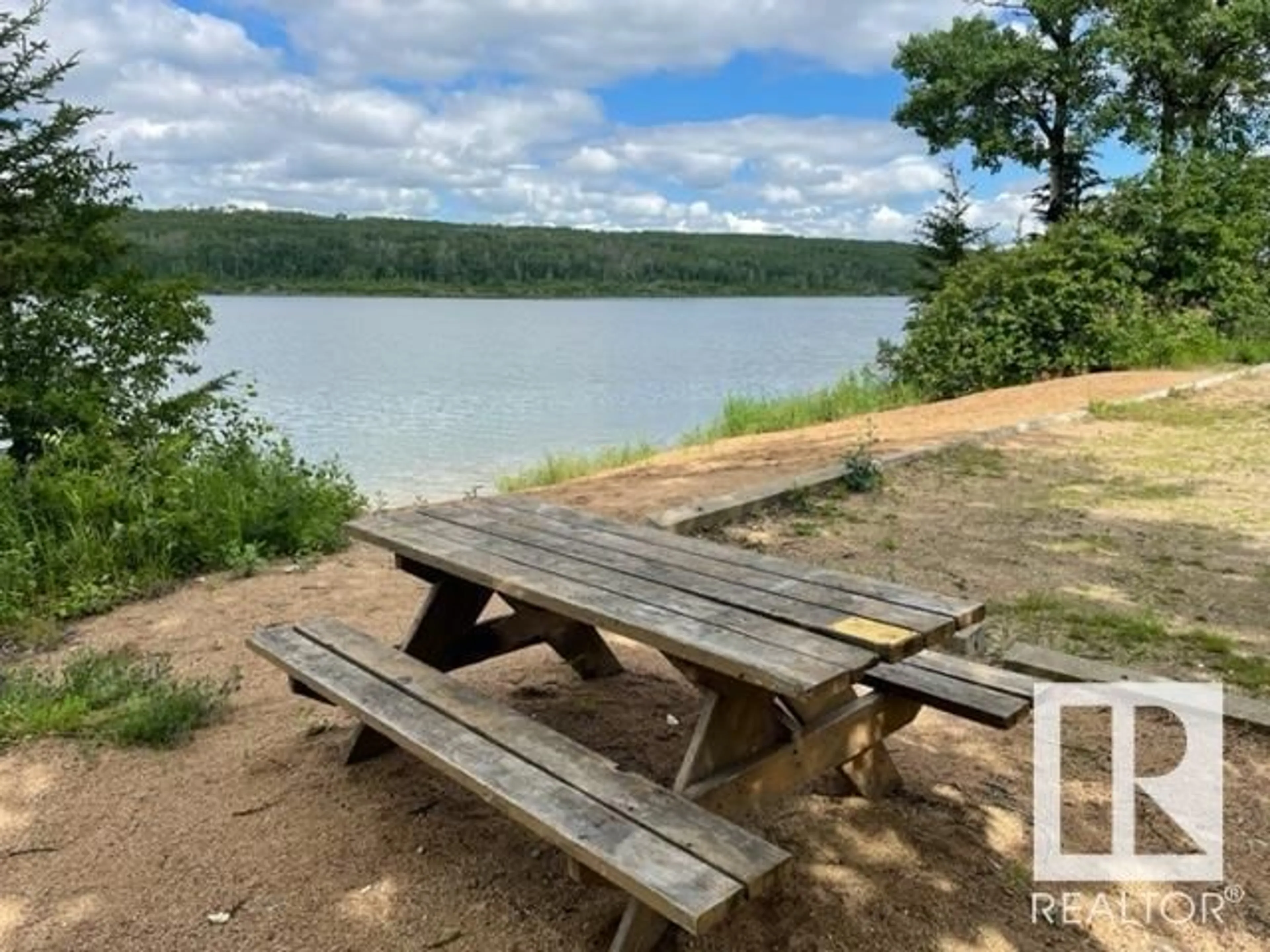 Patio, water/lake/river/ocean view for 7005 TWP 583 NE, Rural St. Paul County Alberta T0A3A0