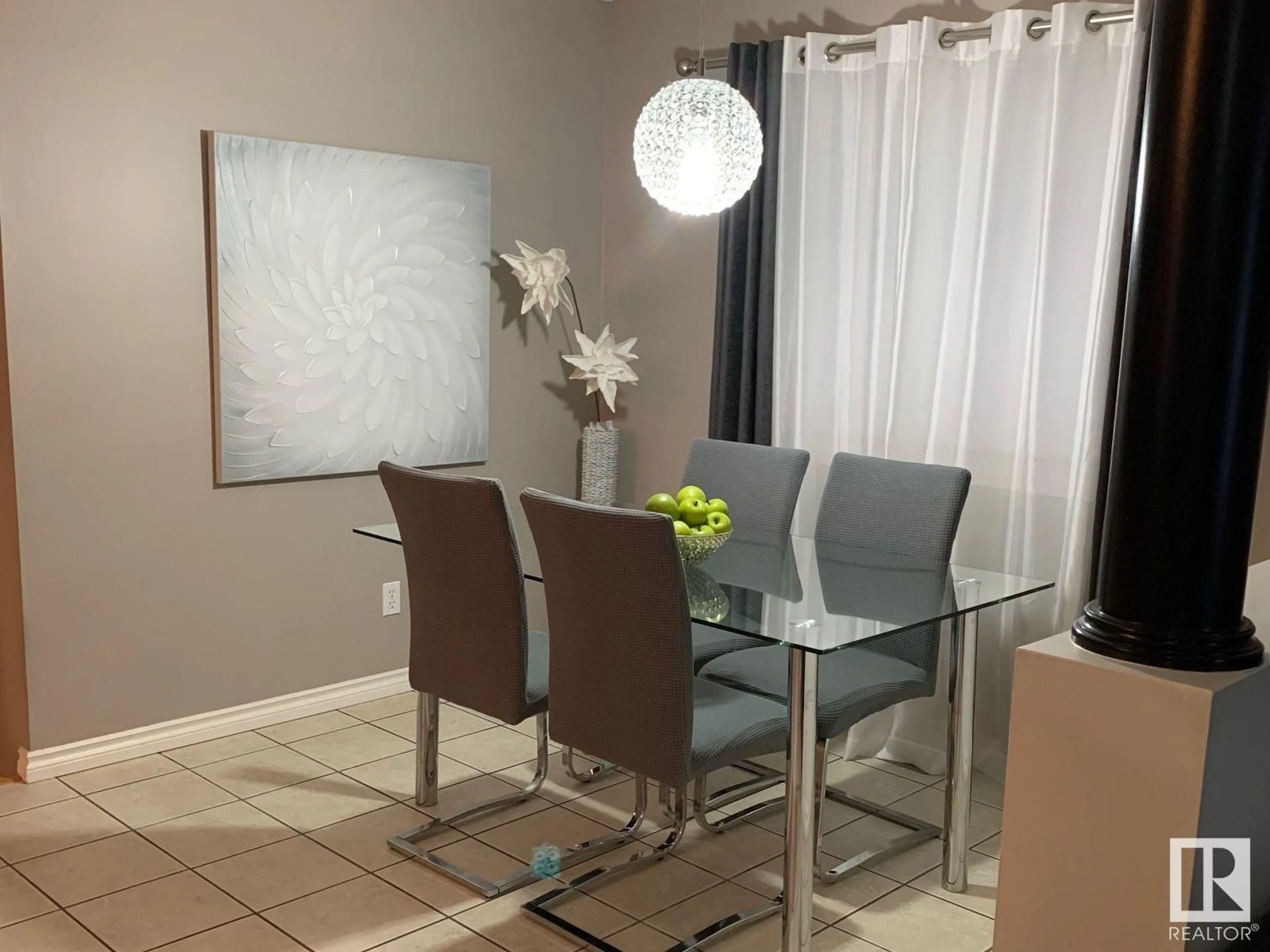 Dining room, unknown for NW - 15024 128 ST, Edmonton Alberta T6V1E9