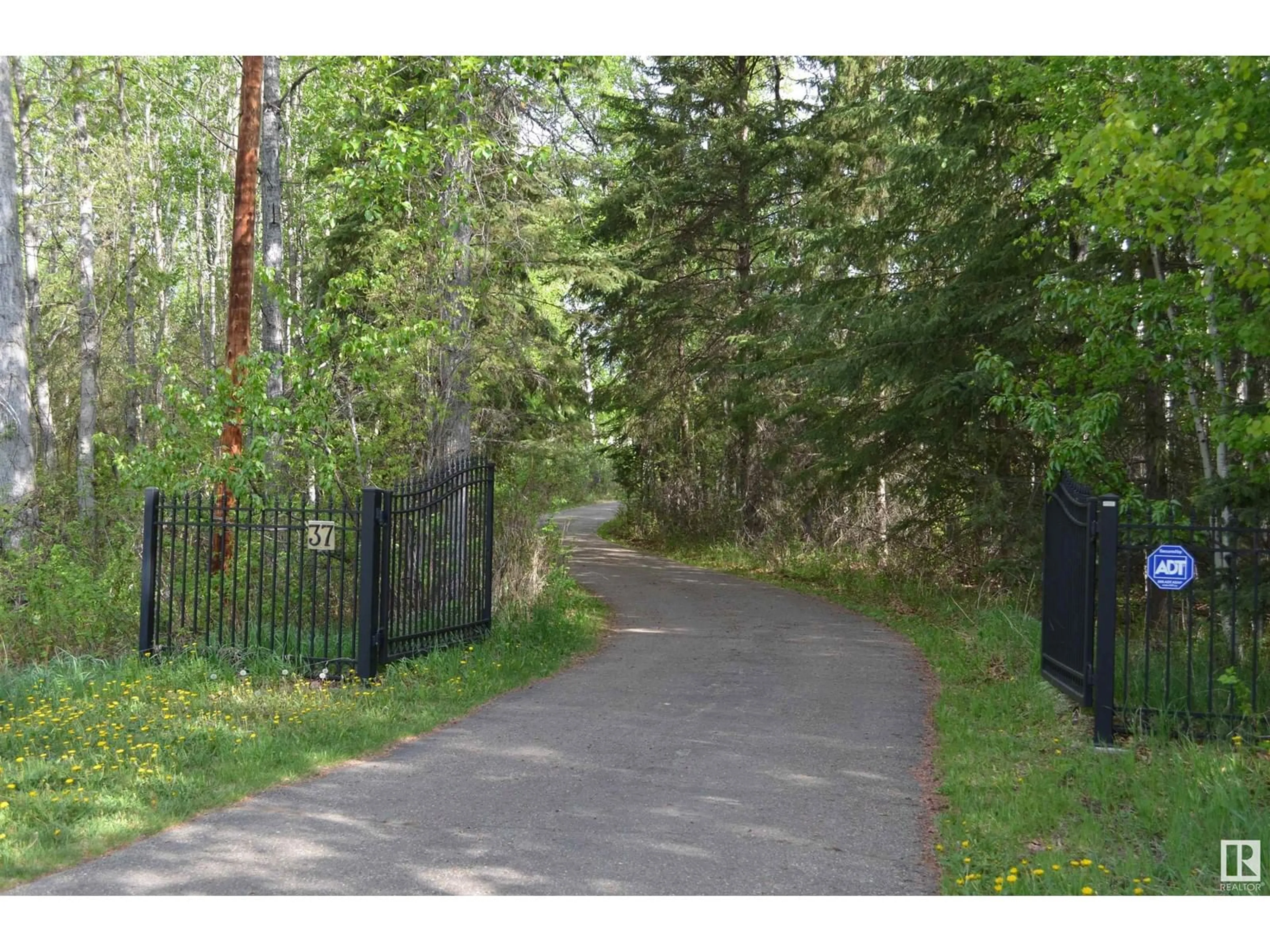 Unknown for 37 - 51128 RGE ROAD 261, Rural Parkland County Alberta T7Y1B8