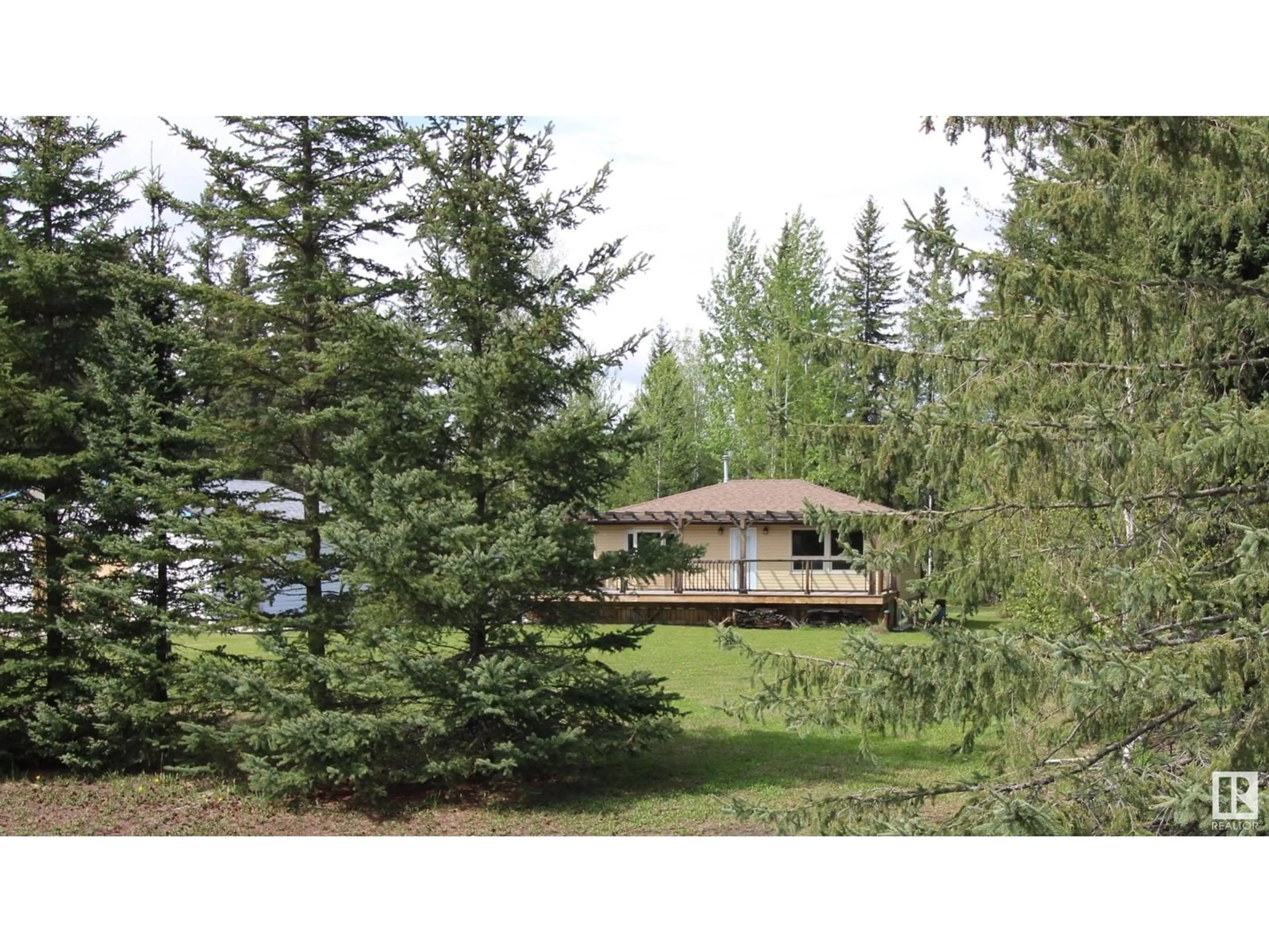 Unknown for 44 9002 HWY 16, Rural Yellowhead Alberta T0E2M0