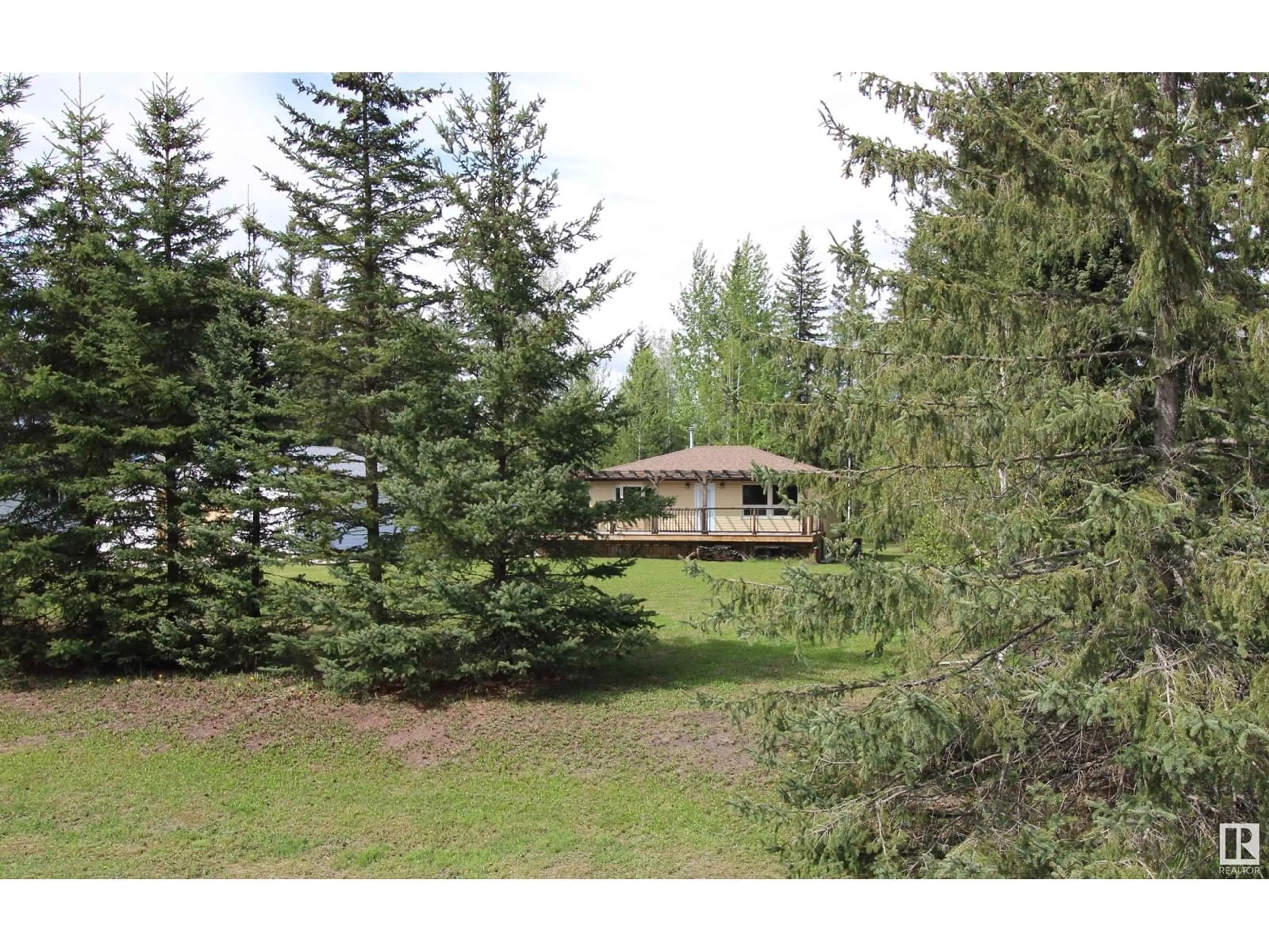 Unknown for 44 9002 HWY 16, Rural Yellowhead Alberta T0E2M0
