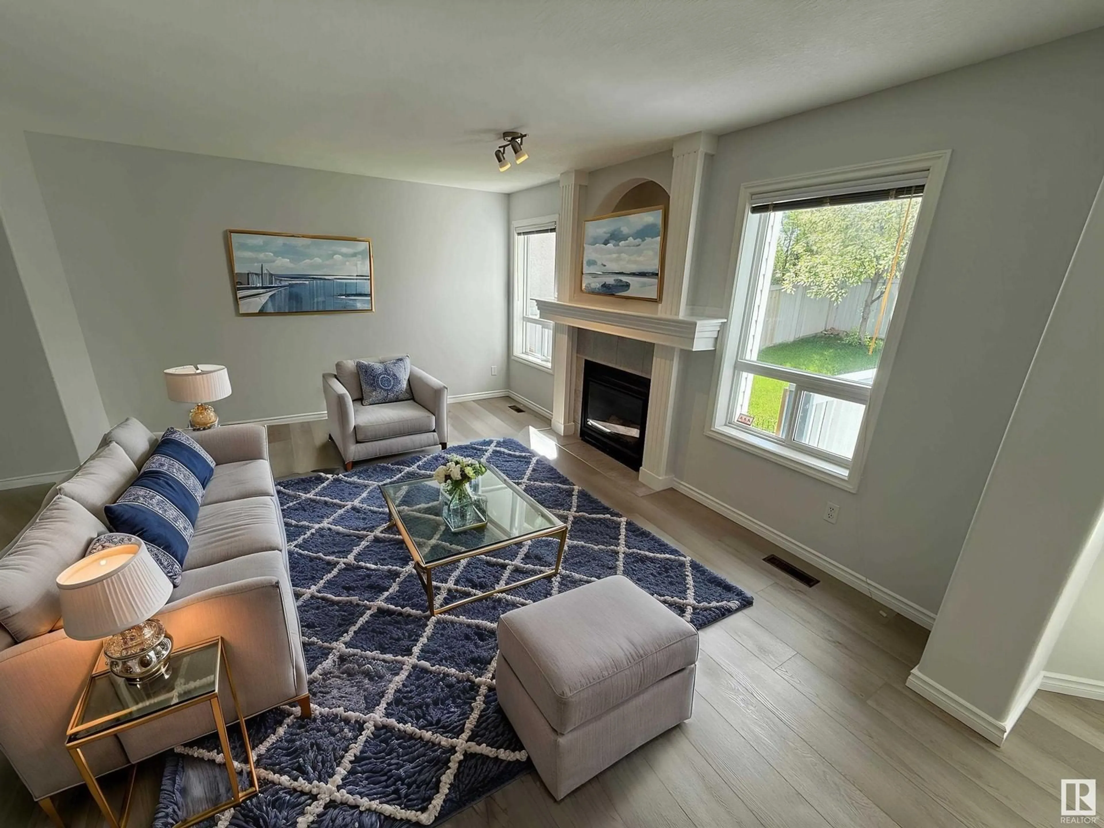 Living room with furniture, unknown for 530 KLARVATTEN LAKE WD, Edmonton Alberta T5Z3M1