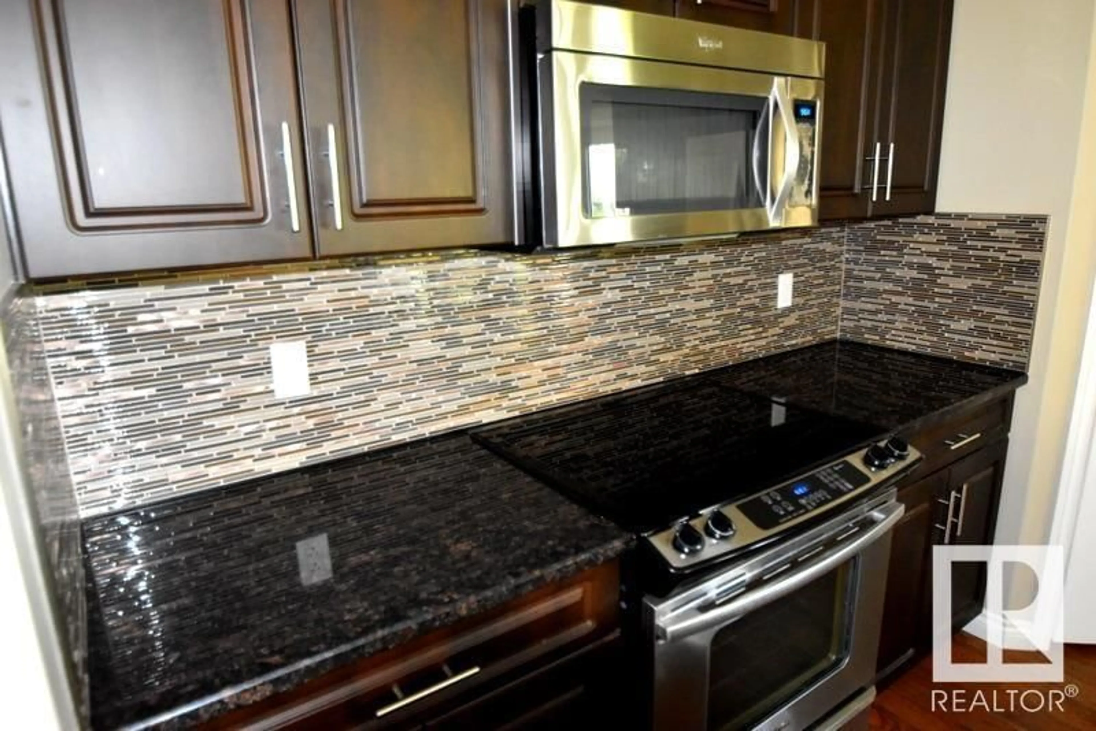 Contemporary kitchen, ceramic/tile floor for (Boyle) - 7 LAKE COUNTRY ESTATES, Rural Athabasca County Alberta T0A0M0