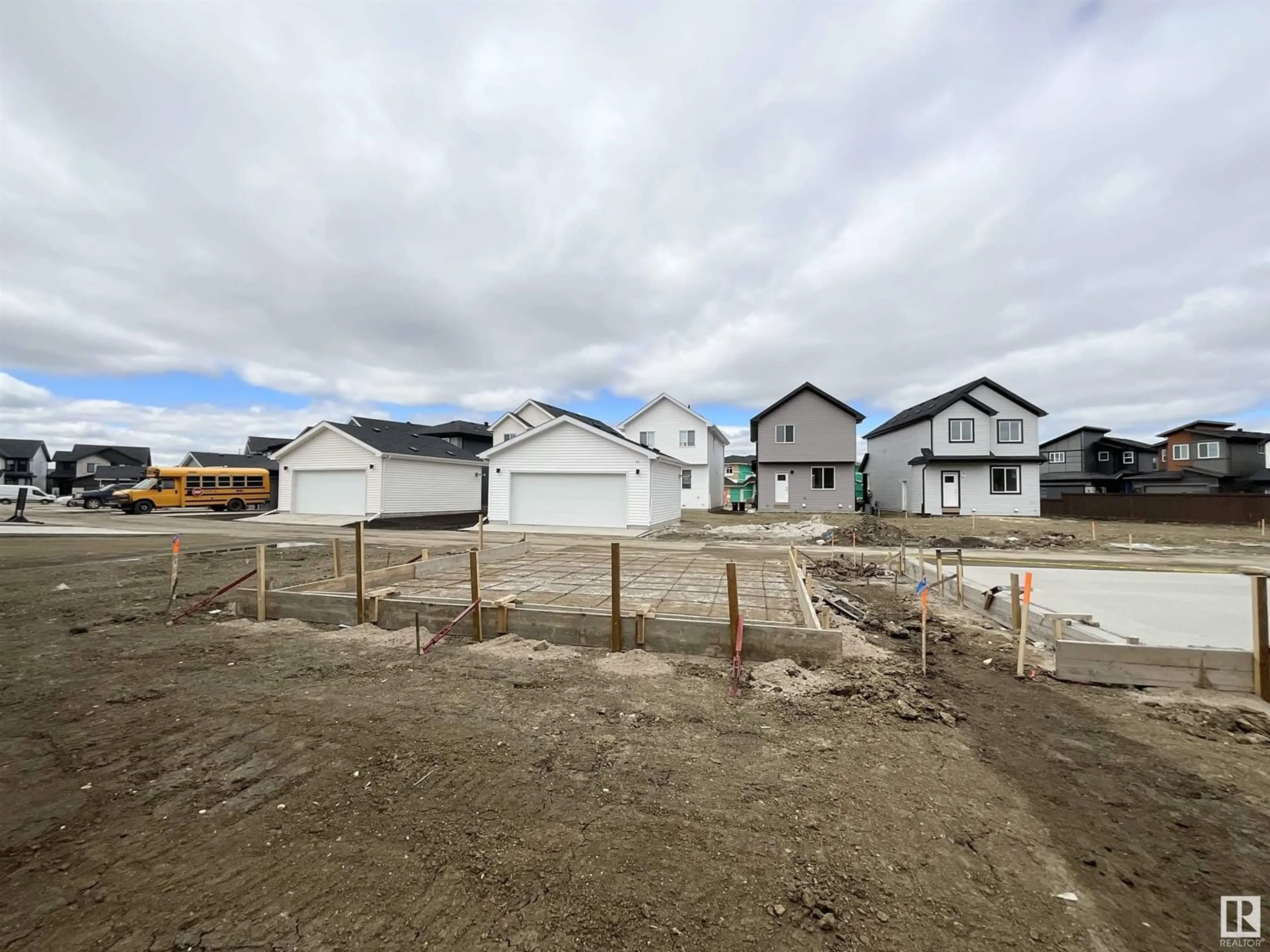 A pic from outside/outdoor area/front of a property/back of a property/a pic from drone, street for 87 FENWYCK BV, Spruce Grove Alberta T7X3G7