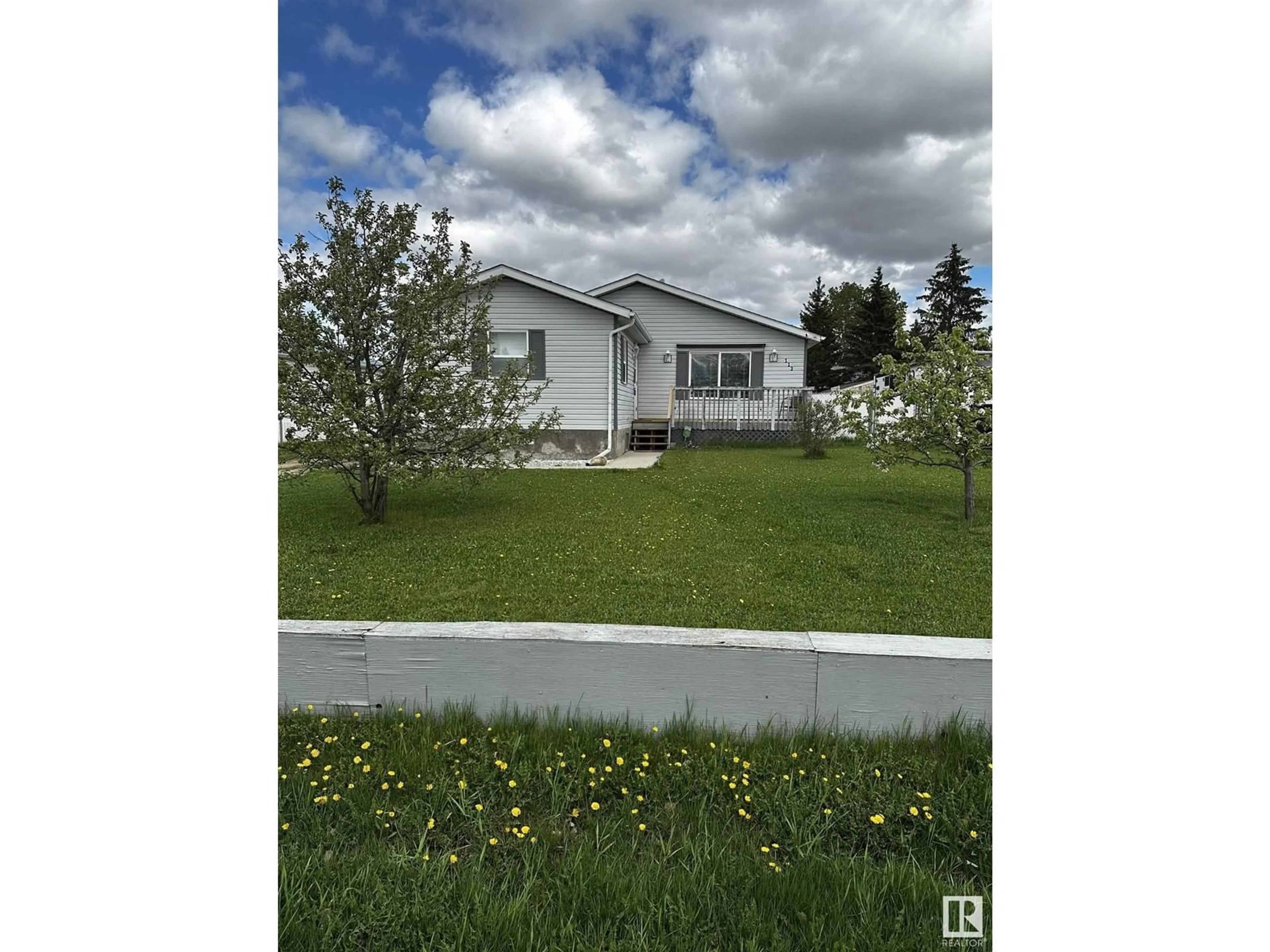 Unknown for 113 WOODLANDS DR, Warburg Alberta T0C2T0