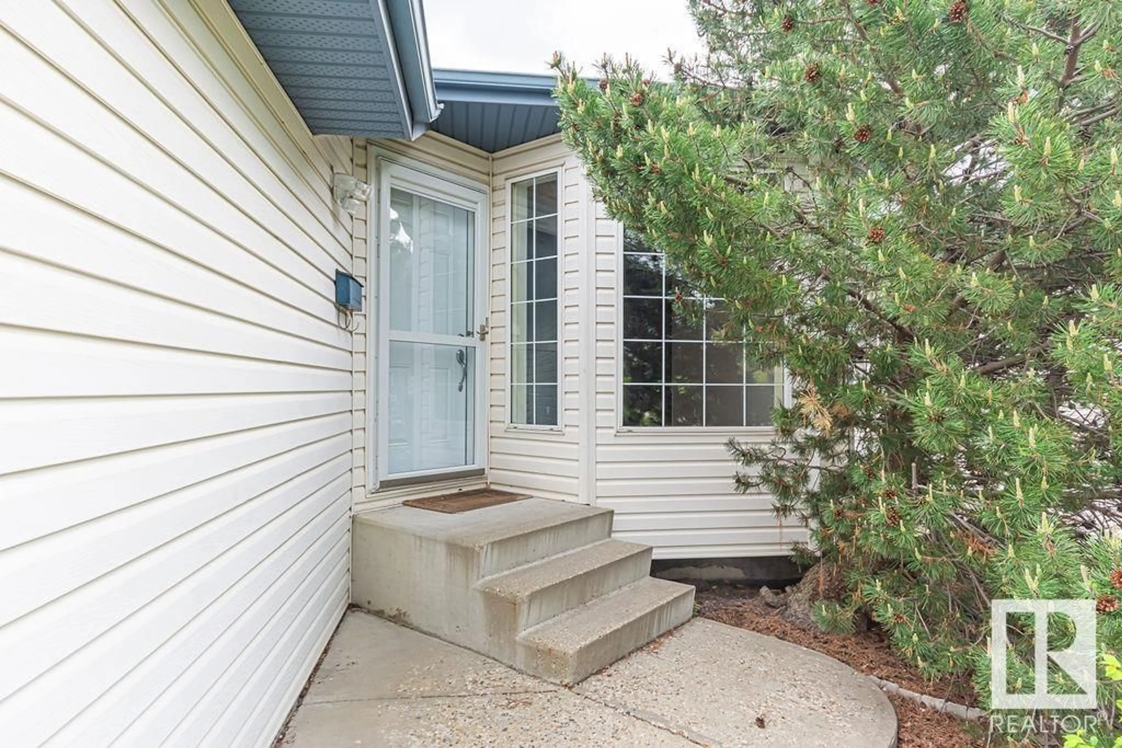 Unknown for 13107 36 ST, Edmonton Alberta T5A5C7