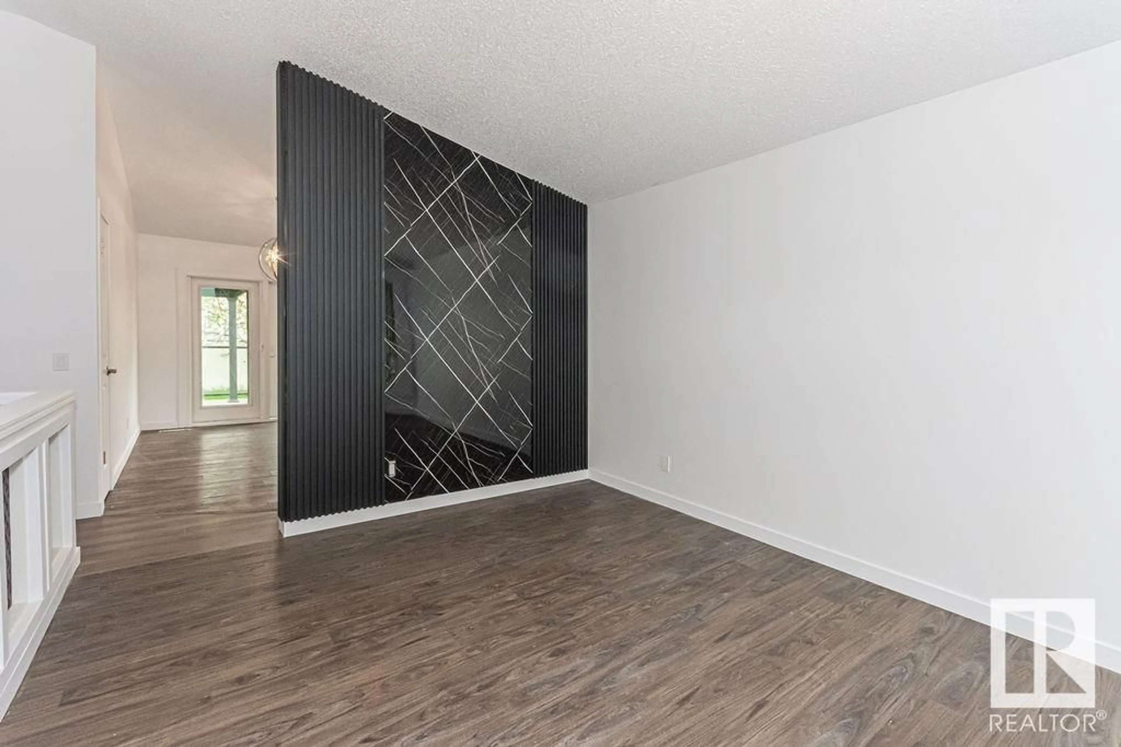 A pic of a room for 13107 36 ST, Edmonton Alberta T5A5C7