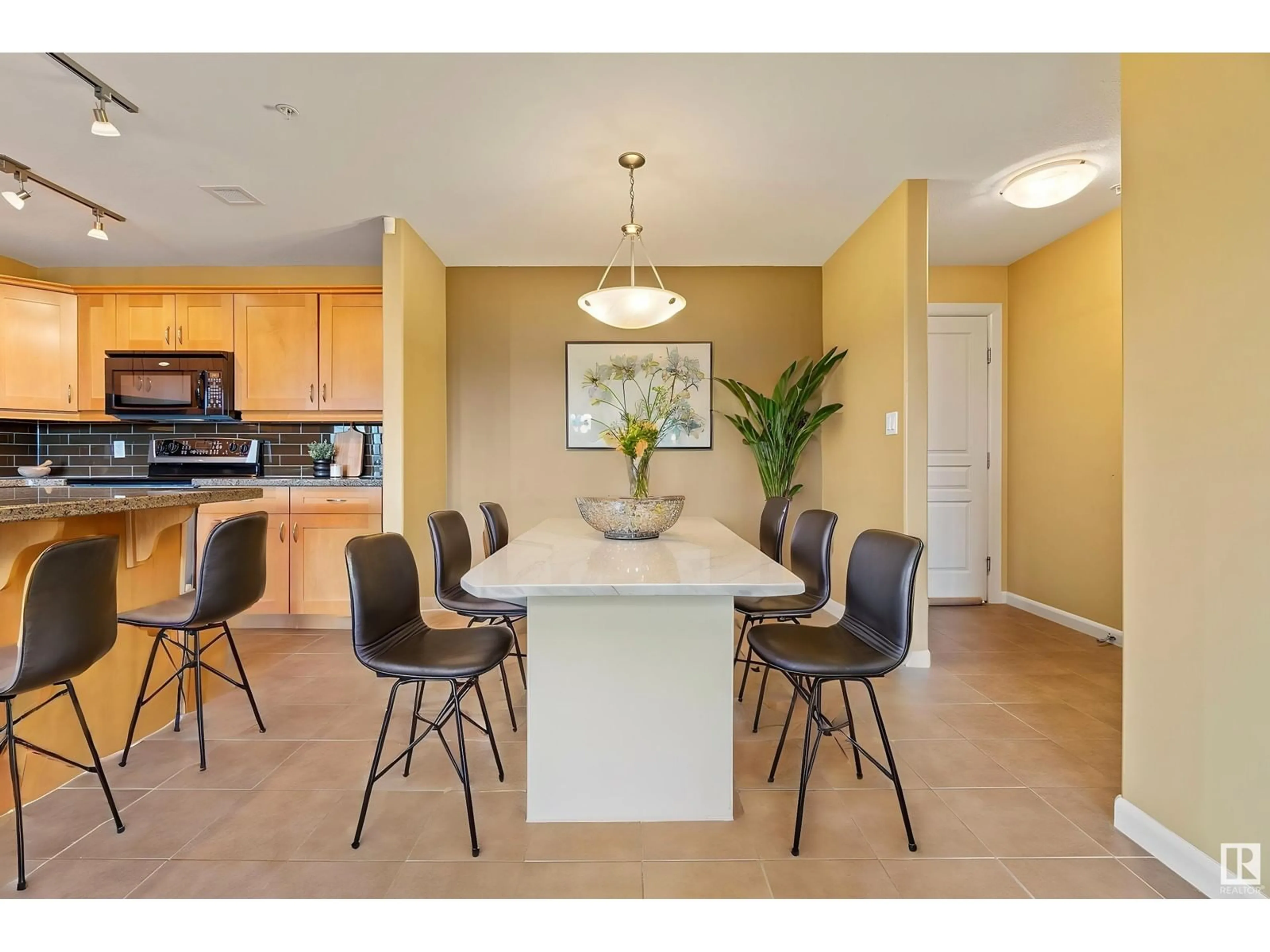 Open concept kitchen, ceramic/tile floor for #212 - 400 PALISADES WAY, Sherwood Park Alberta T8L0H4