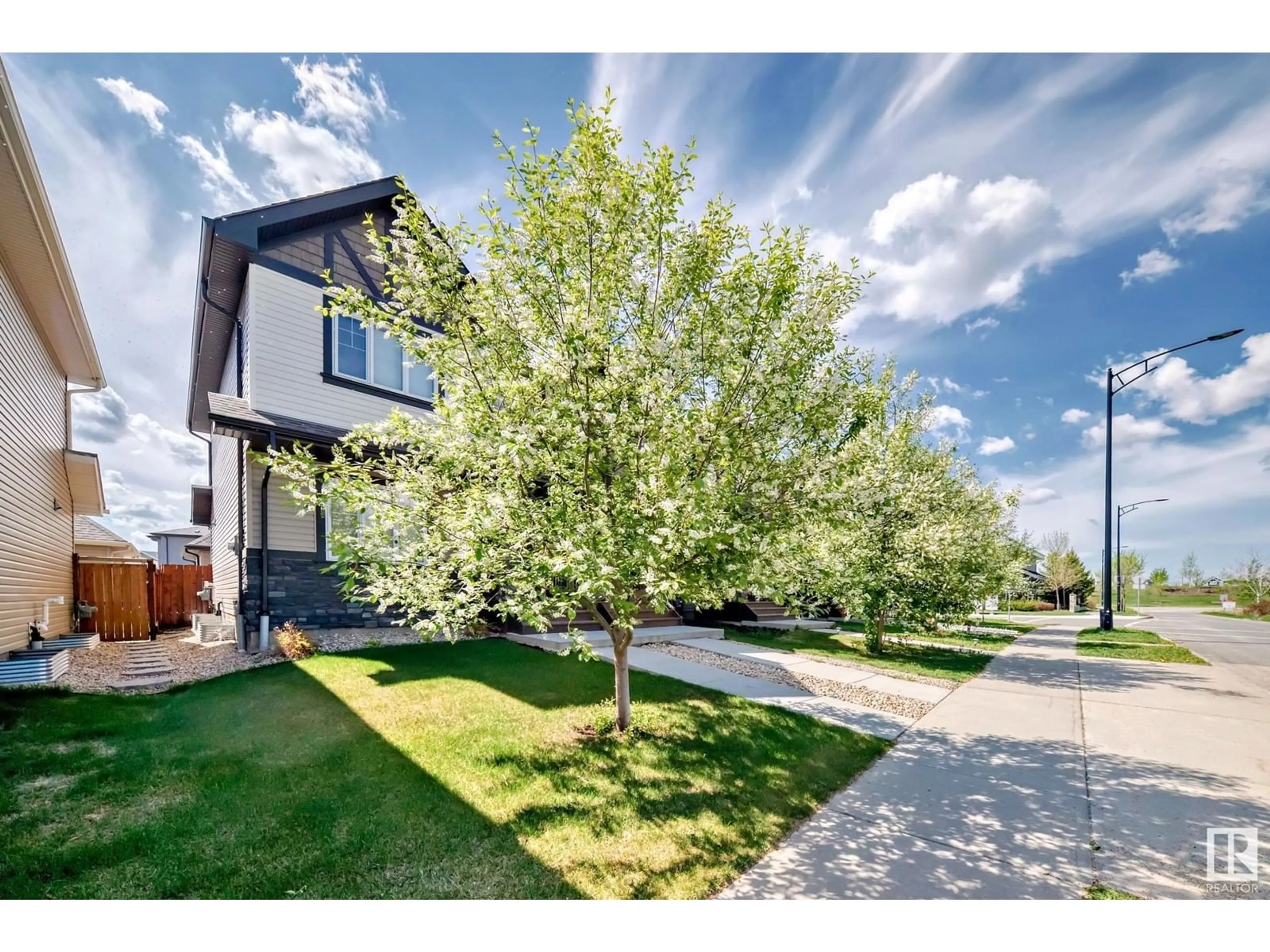 Unknown for 2181 TRUMPETER WY, Edmonton Alberta T5S0K2